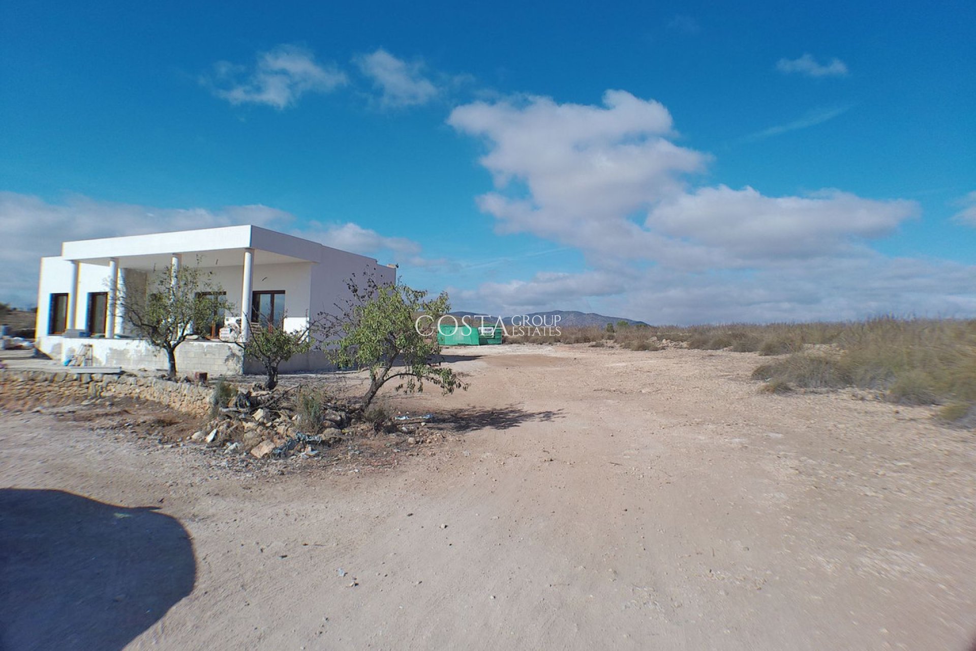 Herverkoop - Villa -
Pinoso - Pinoso Centro