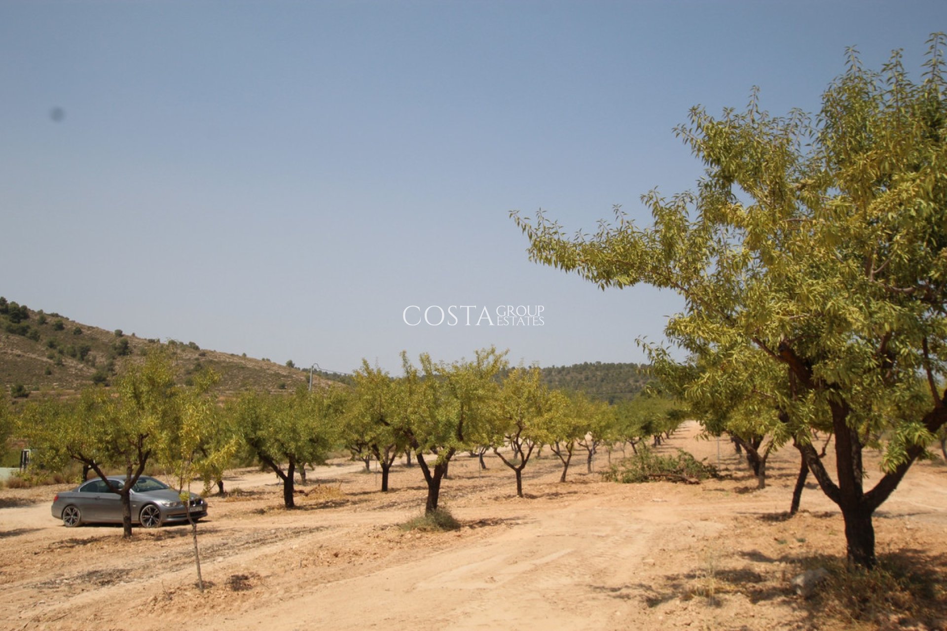 Herverkoop - Villa -
Pinoso - Pinoso Centro