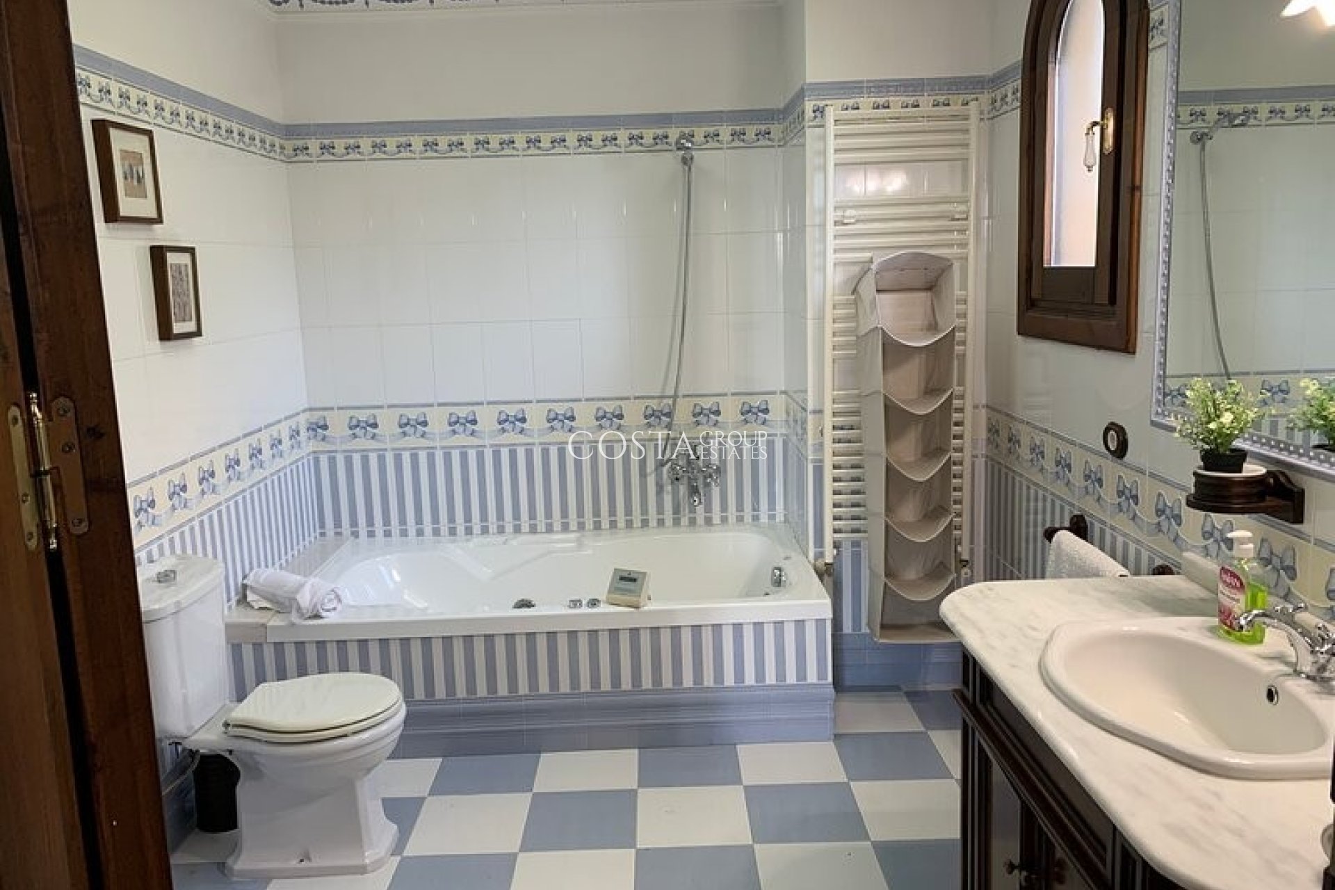 Herverkoop - Villa -
Rojales - Ciudad Quesada