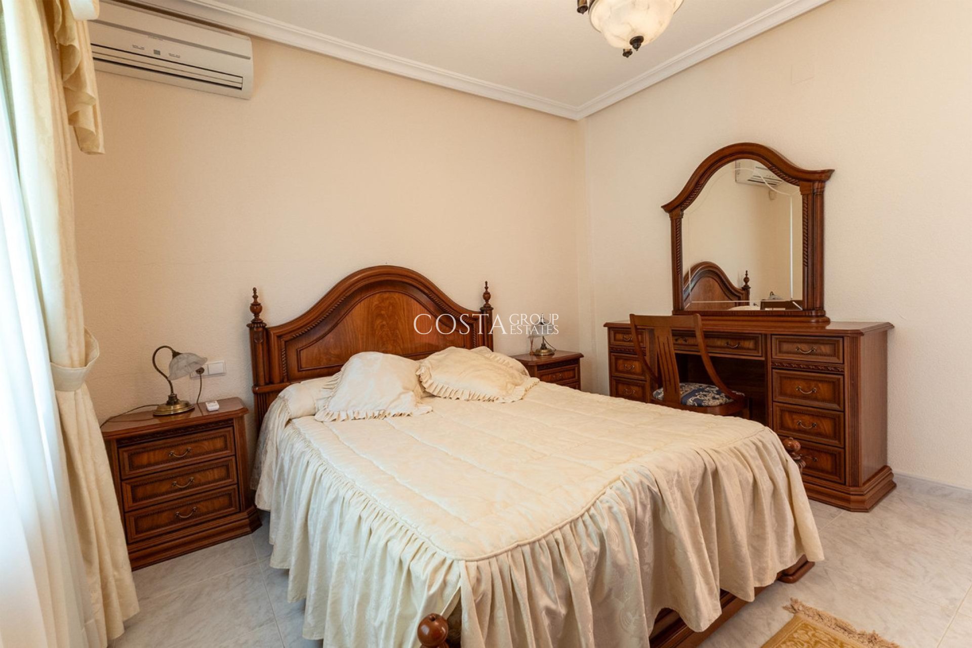 Herverkoop - Villa -
Rojales - Ciudad Quesada