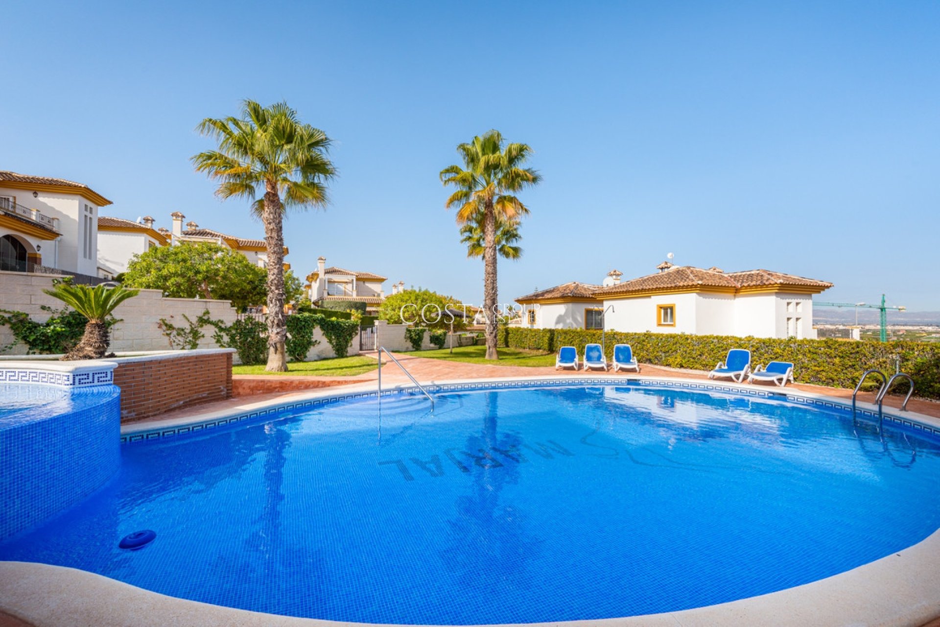 Herverkoop - Villa -
Rojales - Ciudad Quesada