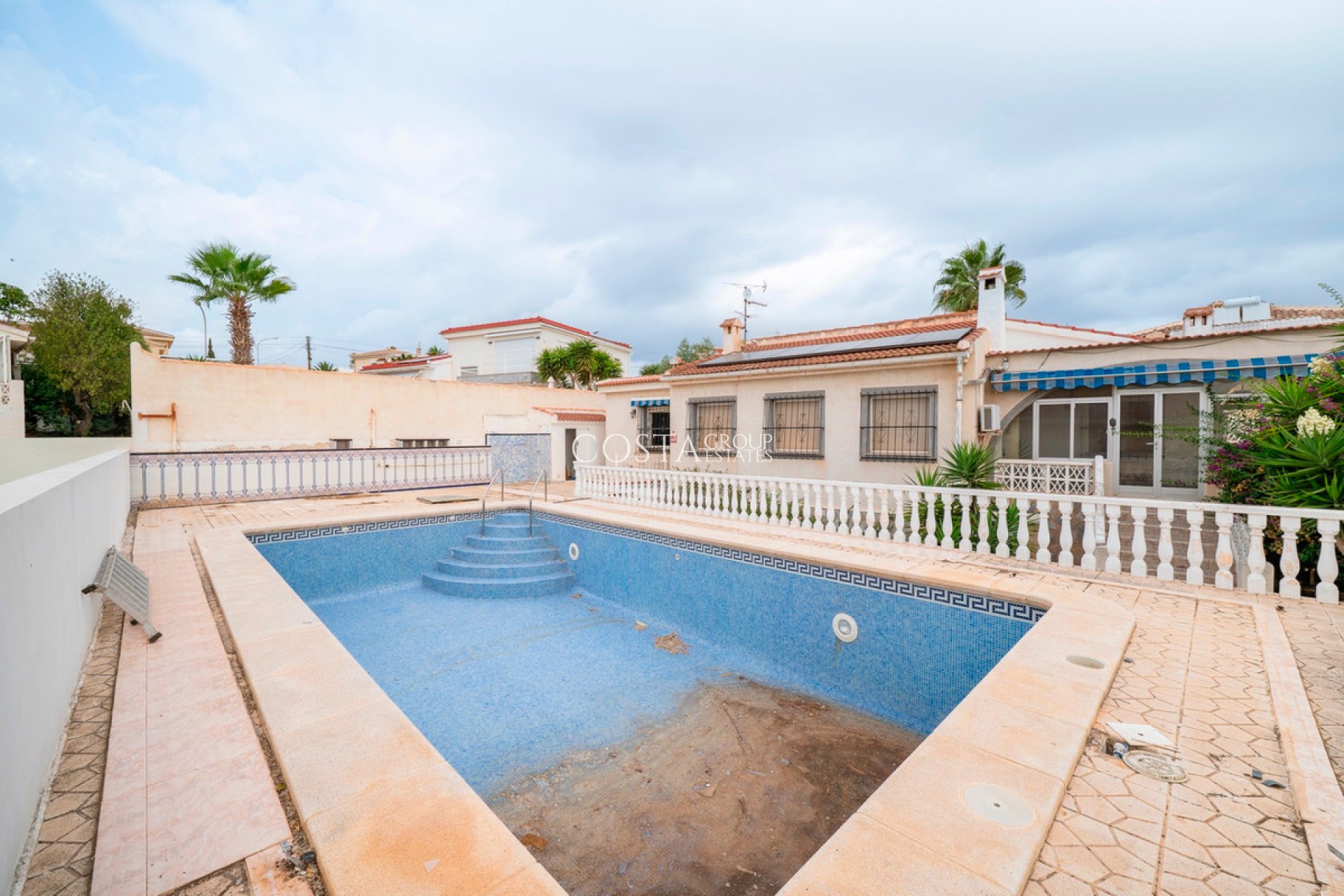 Herverkoop - Villa -
Rojales - Ciudad Quesada