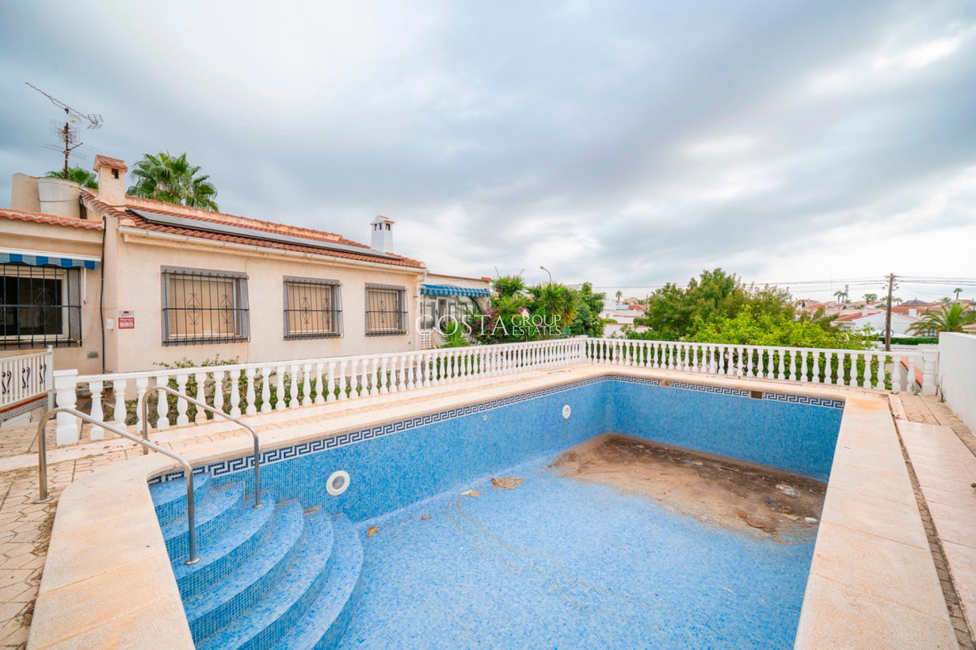 Herverkoop - Villa -
Rojales - Ciudad Quesada