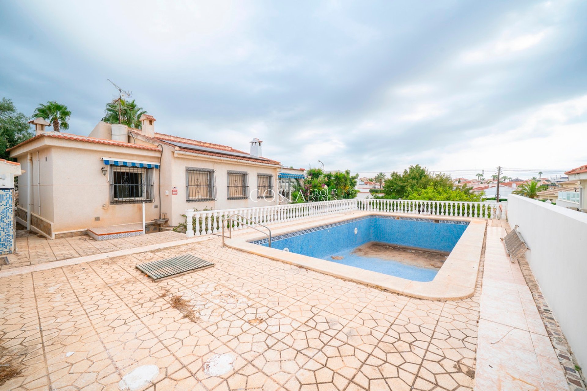 Herverkoop - Villa -
Rojales - Ciudad Quesada
