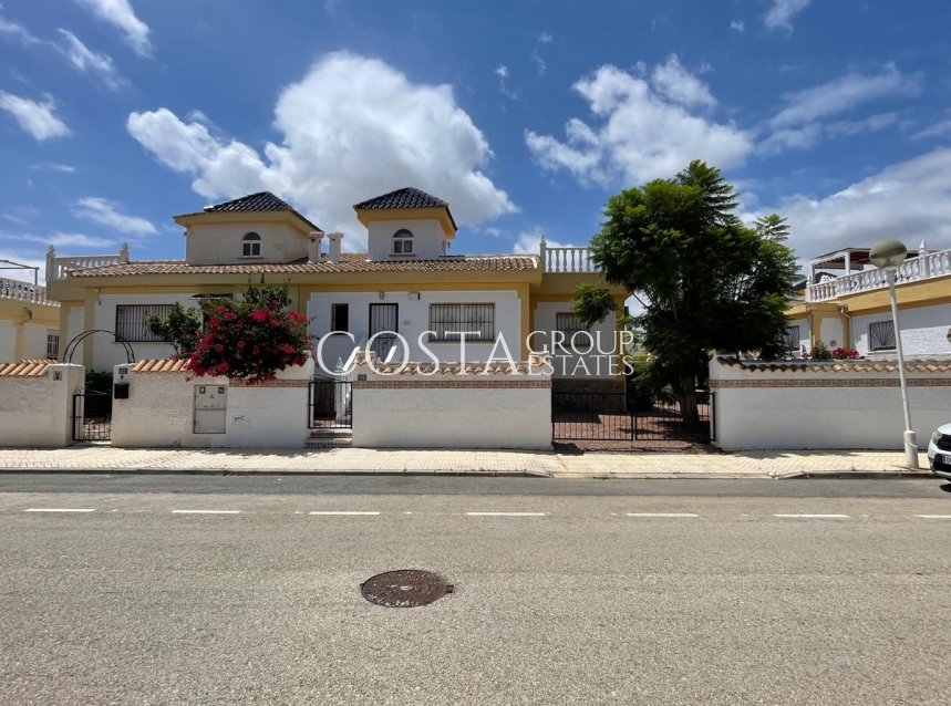 Herverkoop - Villa -
Rojales - Ciudad Quesada