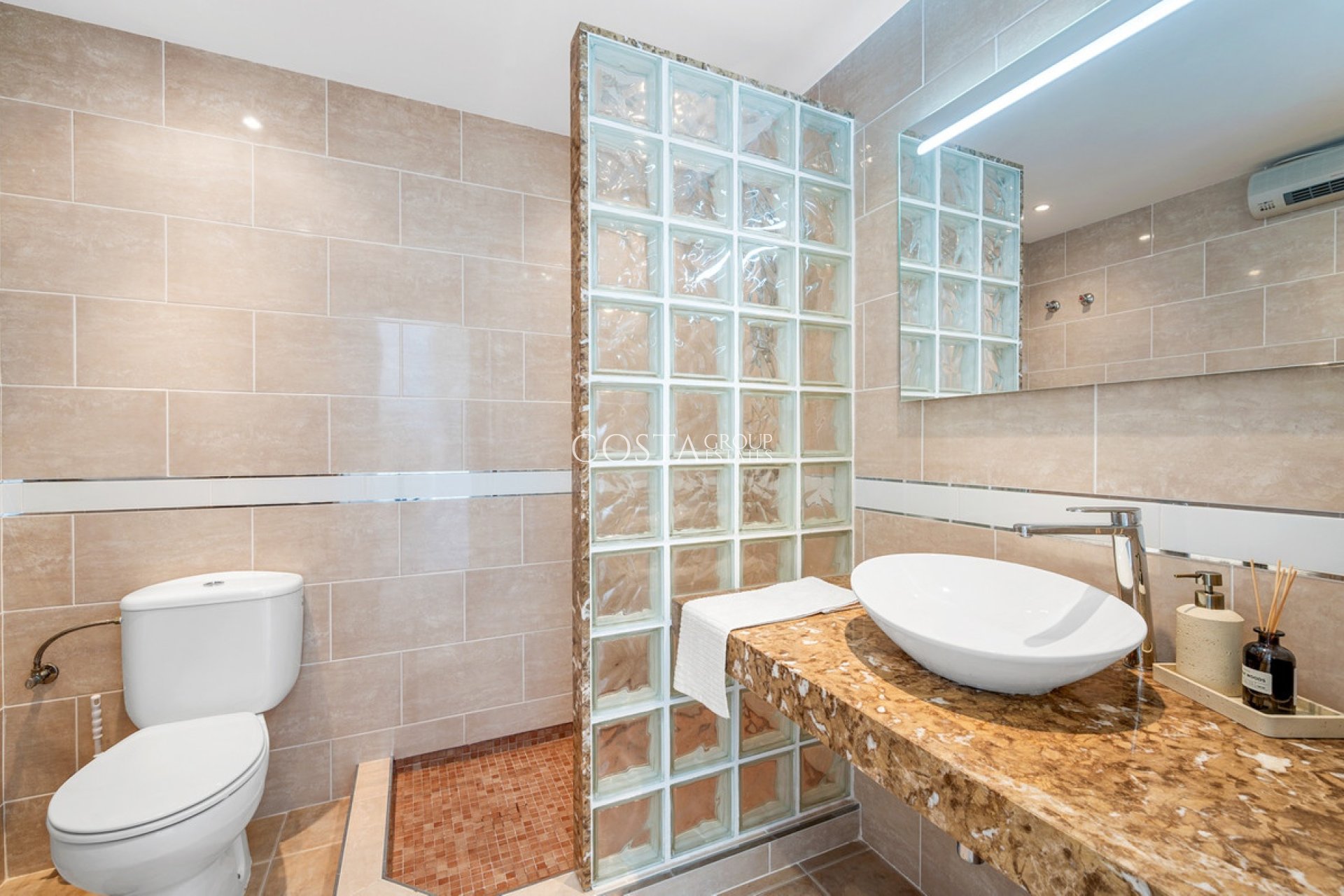 Herverkoop - Villa -
Rojales - Ciudad Quesada