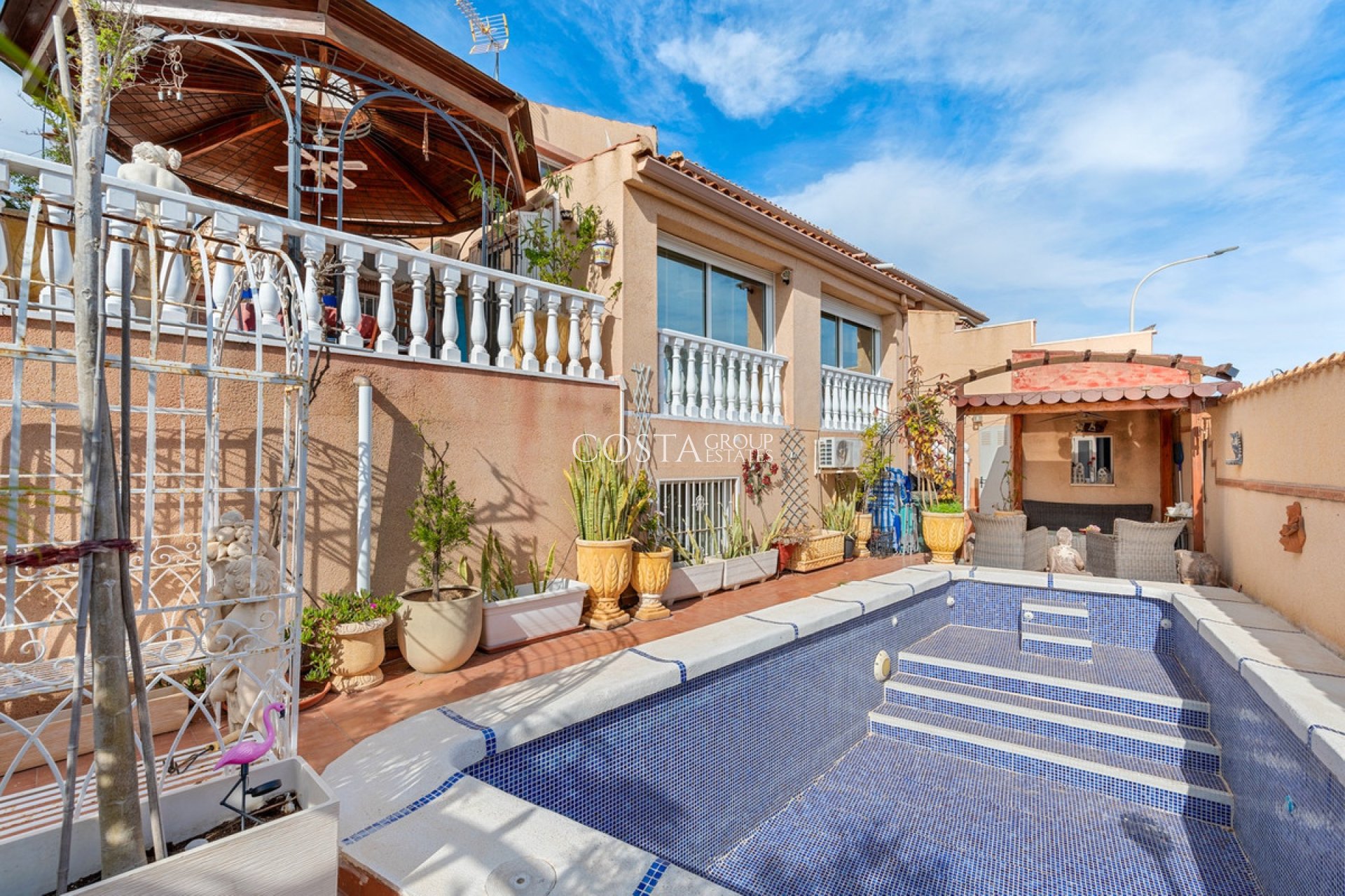 Herverkoop - Villa -
Rojales - Ciudad Quesada