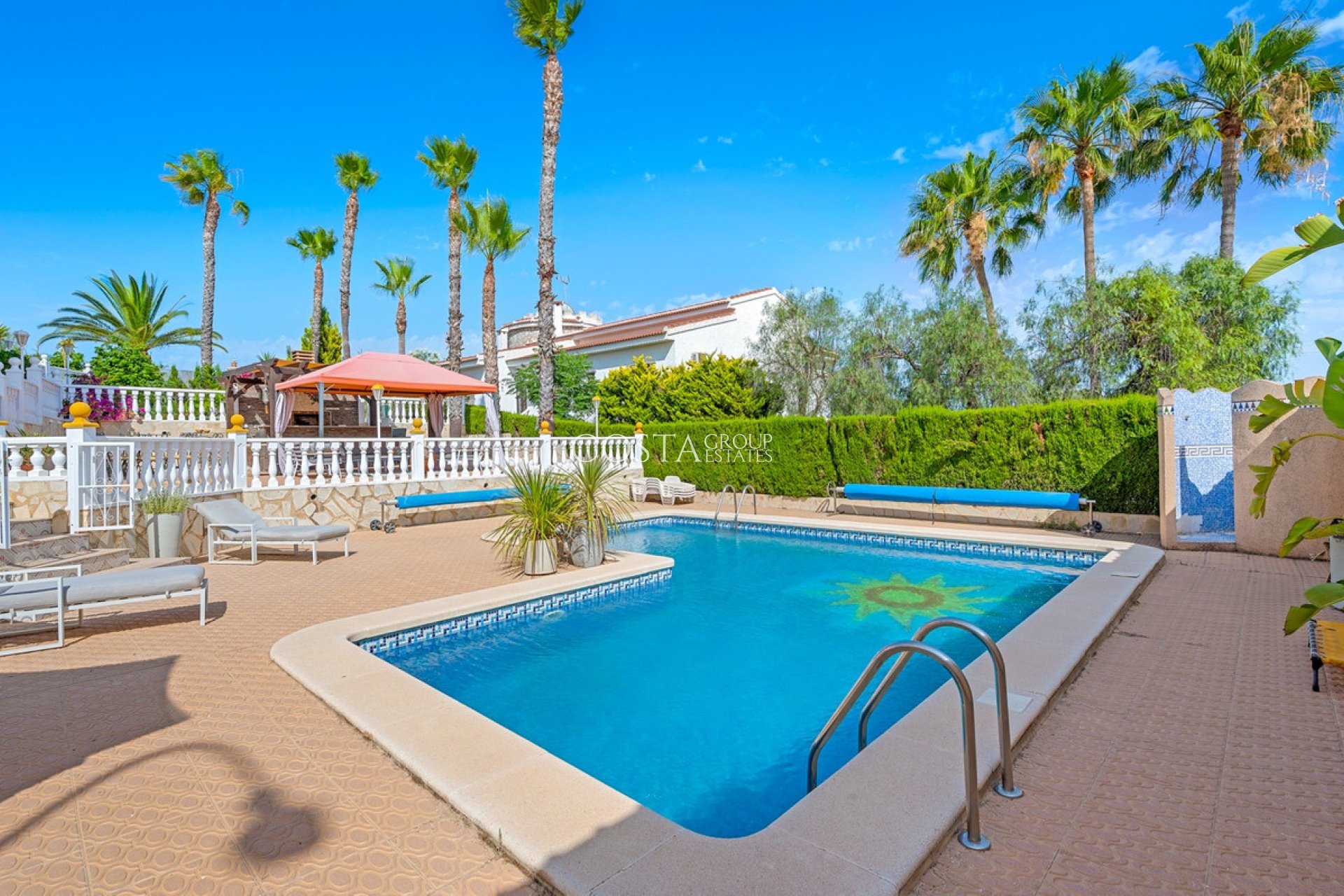 Herverkoop - Villa -
Rojales - Ciudad Quesada