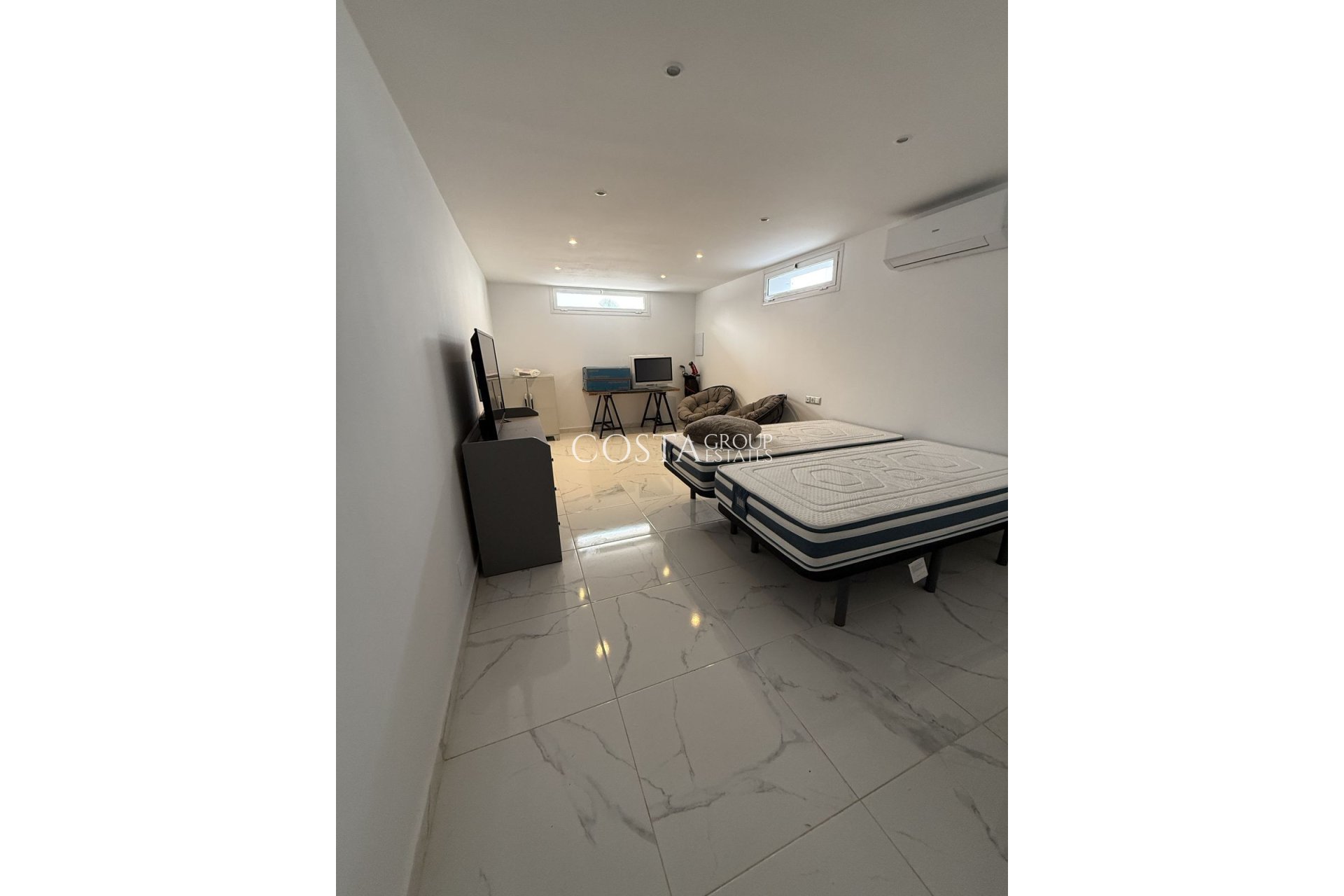 Herverkoop - Villa -
Rojales - Ciudad Quesada