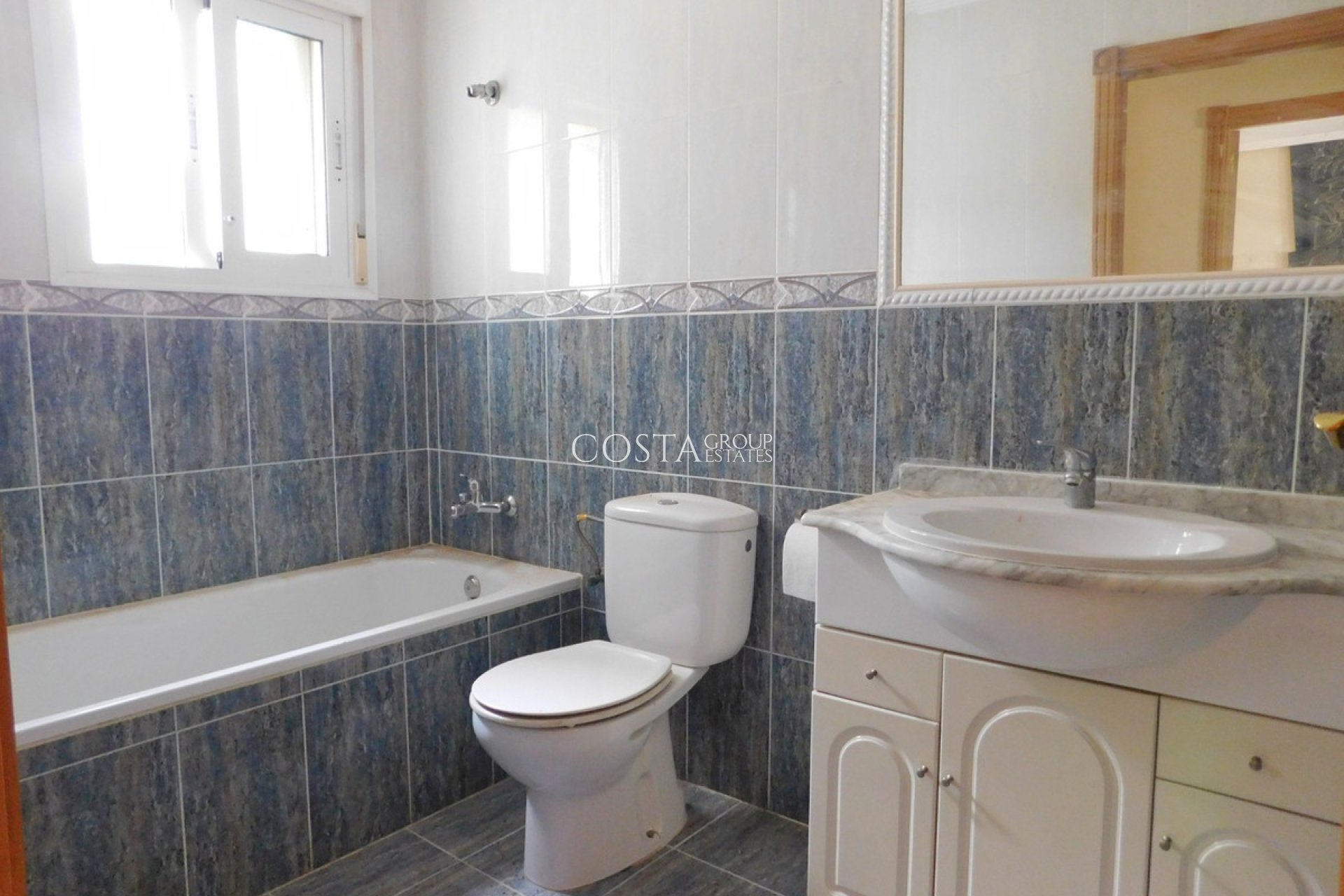 Herverkoop - Villa -
Rojales - Ciudad Quesada