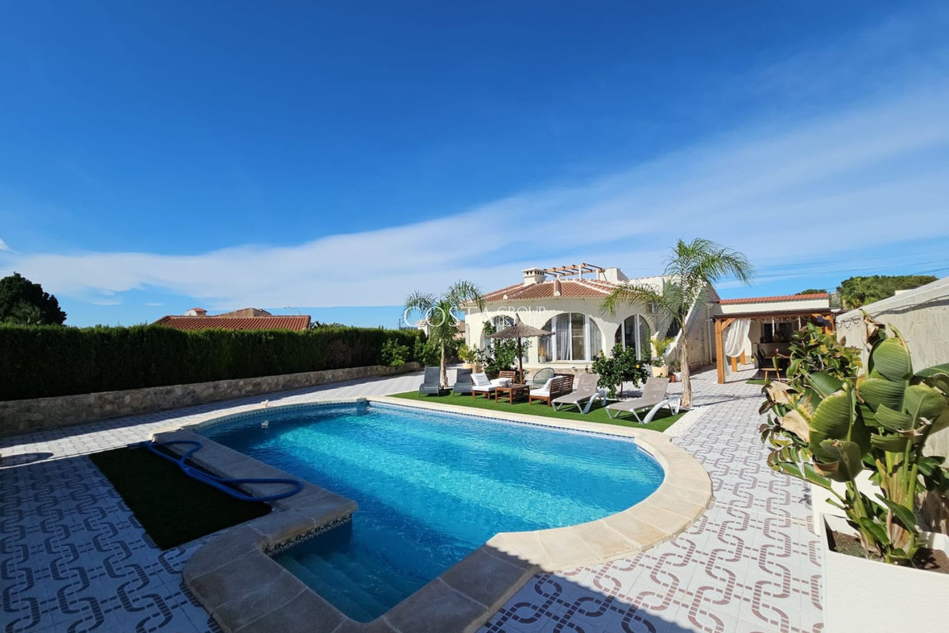 Herverkoop - Villa -
Rojales - Quesada