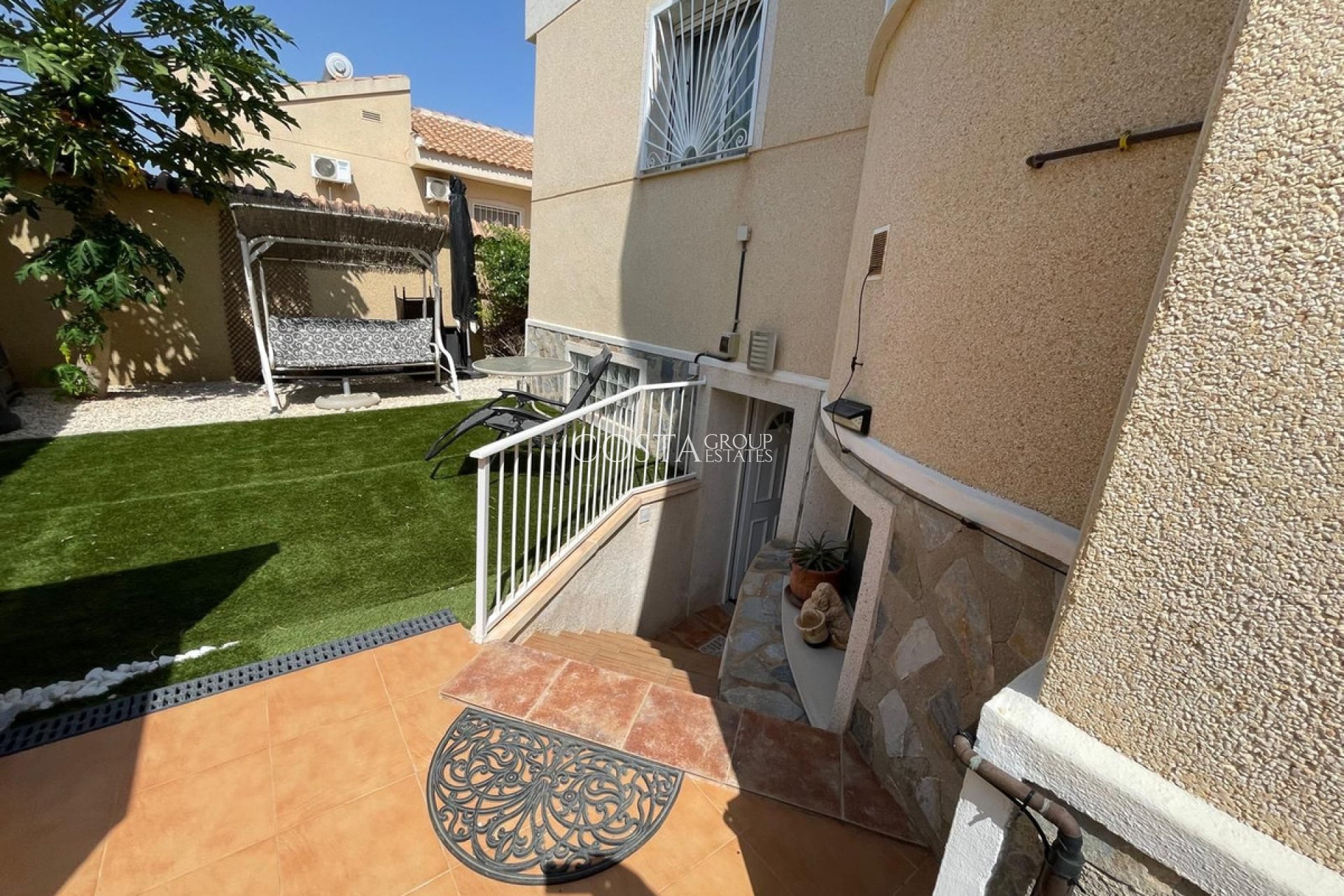 Herverkoop - Villa -
Rojales - Quesada