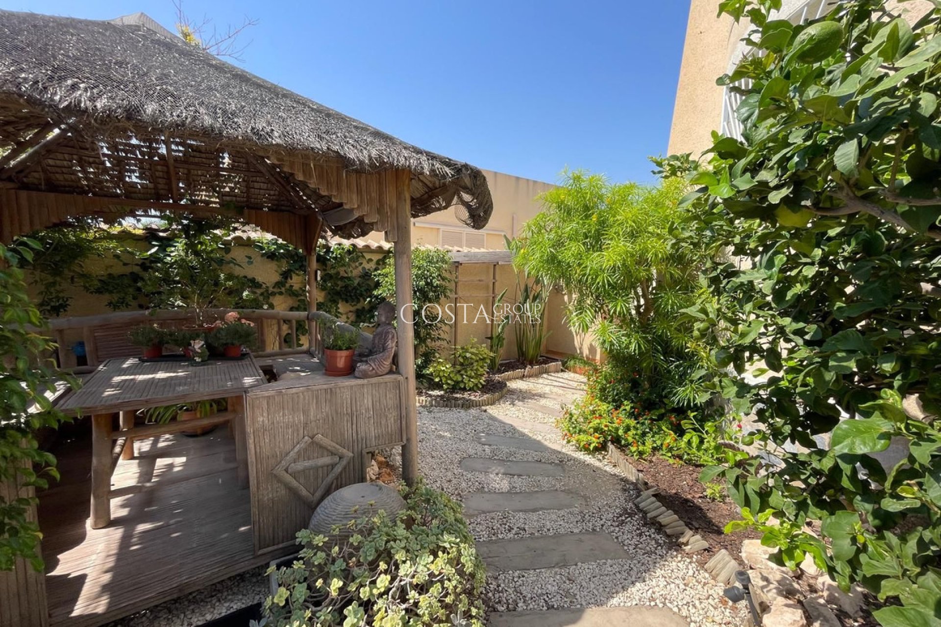 Herverkoop - Villa -
Rojales - Quesada