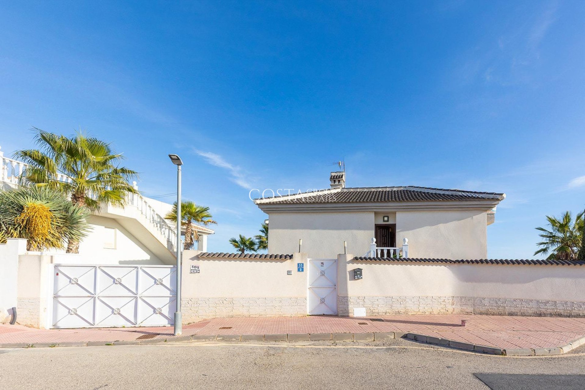 Herverkoop - Villa -
Rojales - Rojales Centro