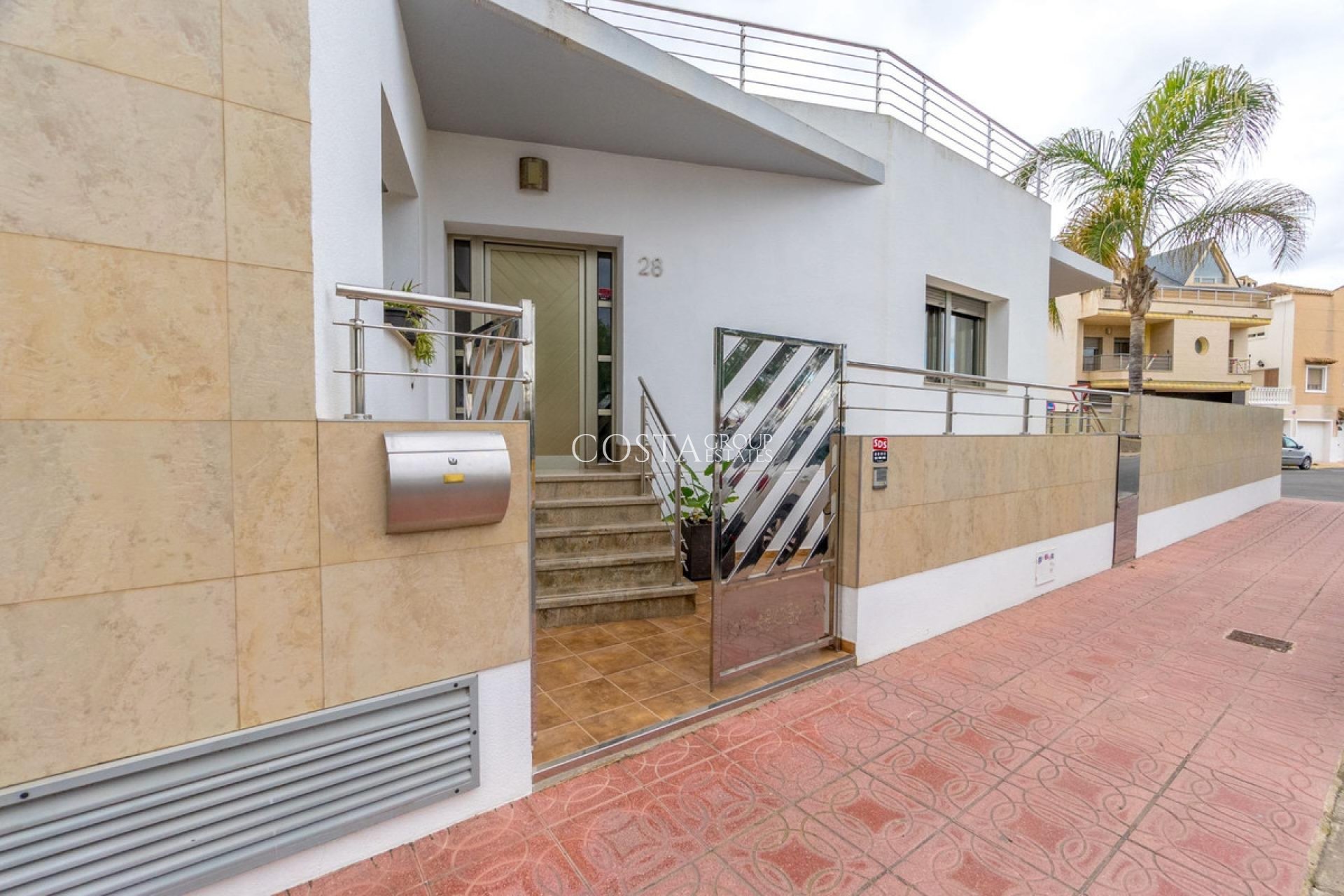 Herverkoop - Villa -
Rojales - Rojales Centro