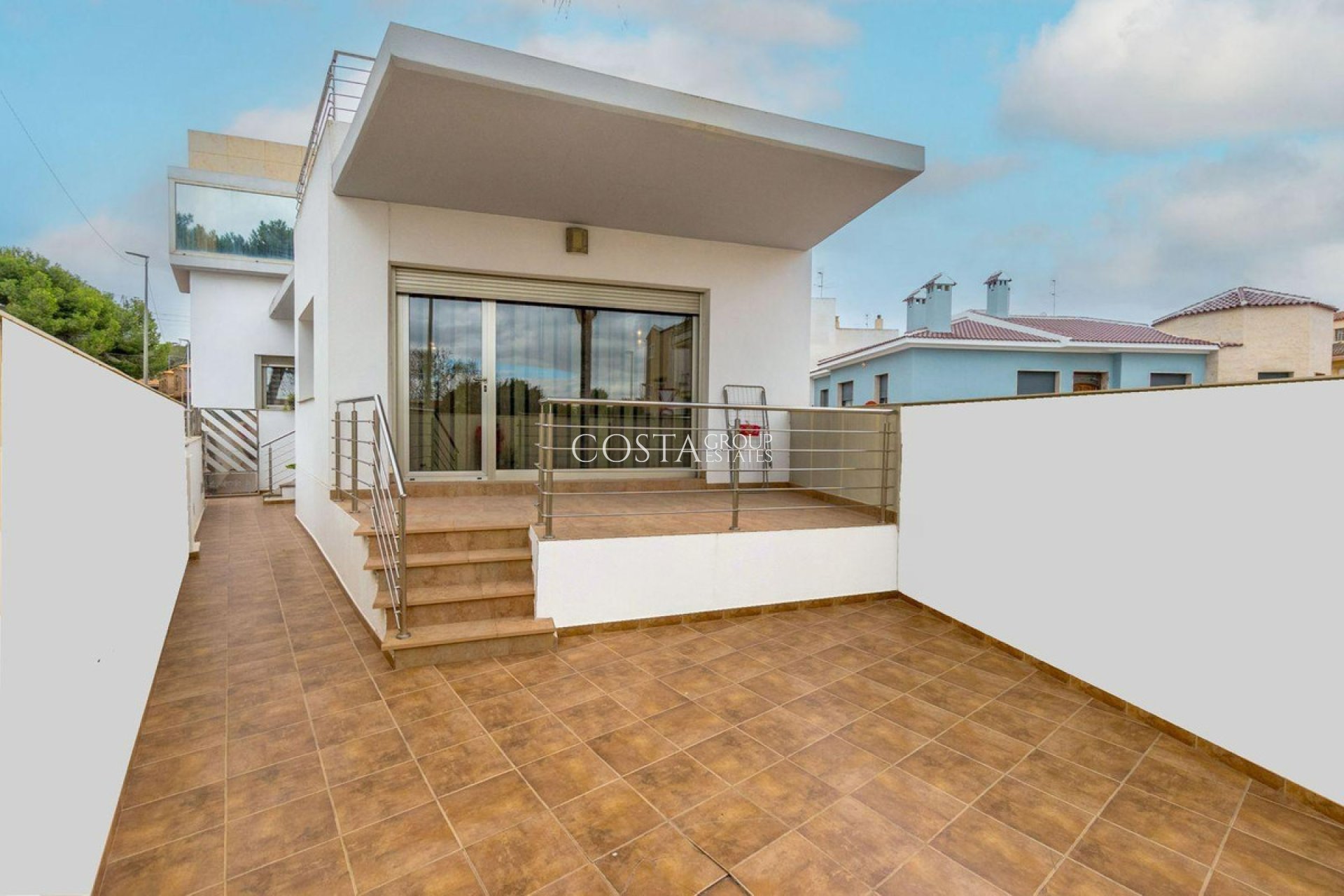 Herverkoop - Villa -
Rojales - Rojales Centro