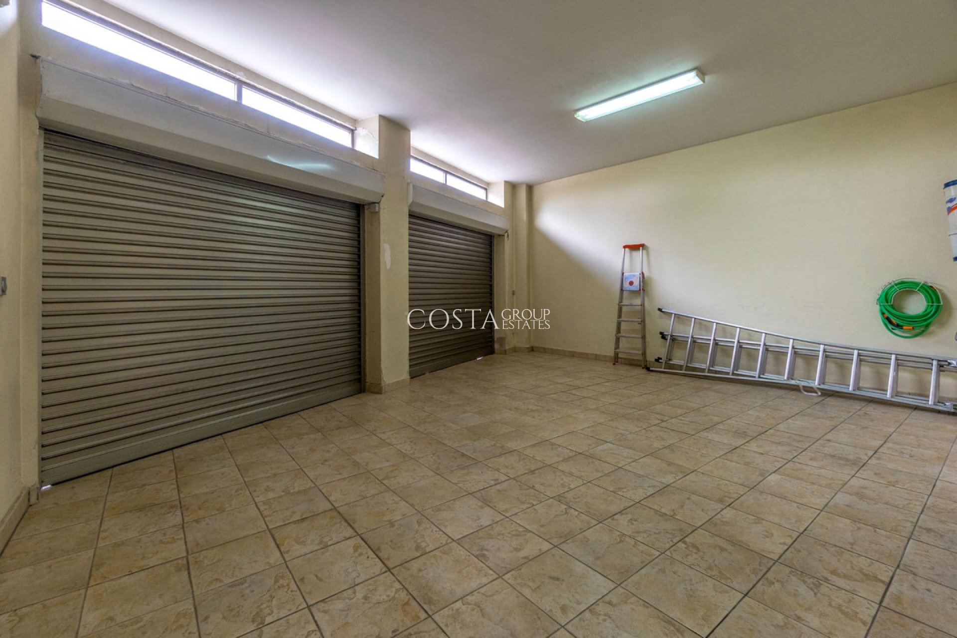Herverkoop - Villa -
Rojales - Rojales Centro