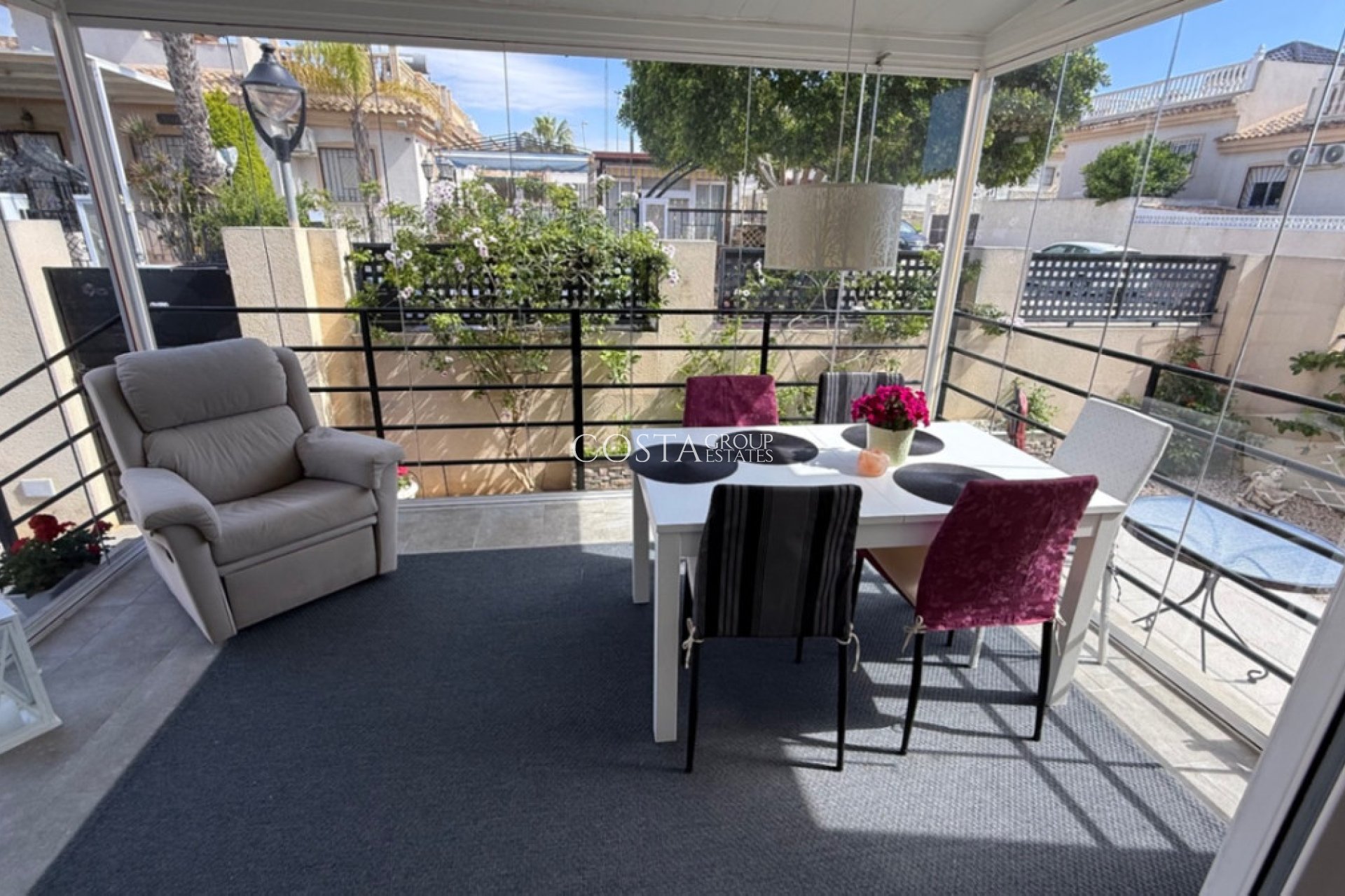 Herverkoop - Villa -
Rojales - Rojales Centro