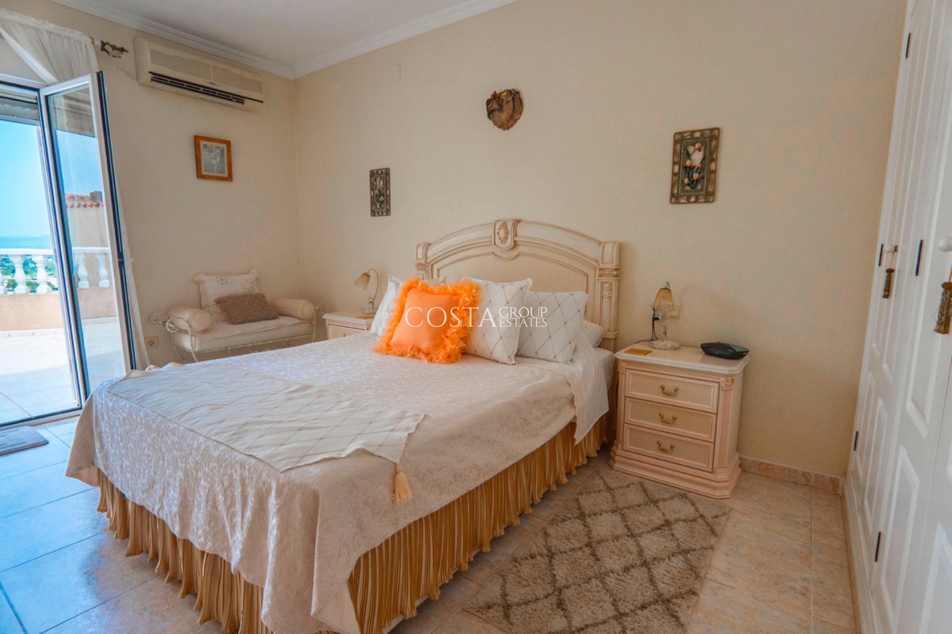 Herverkoop - Villa -
Rojales - Rojales Centro