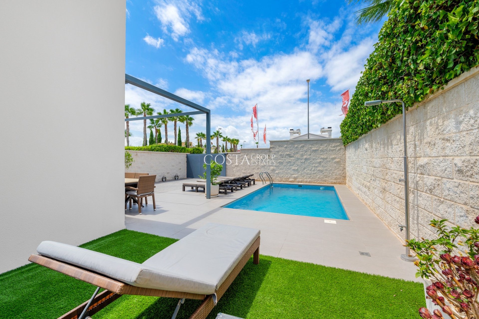 Herverkoop - Villa -
Rojales - Rojales Centro