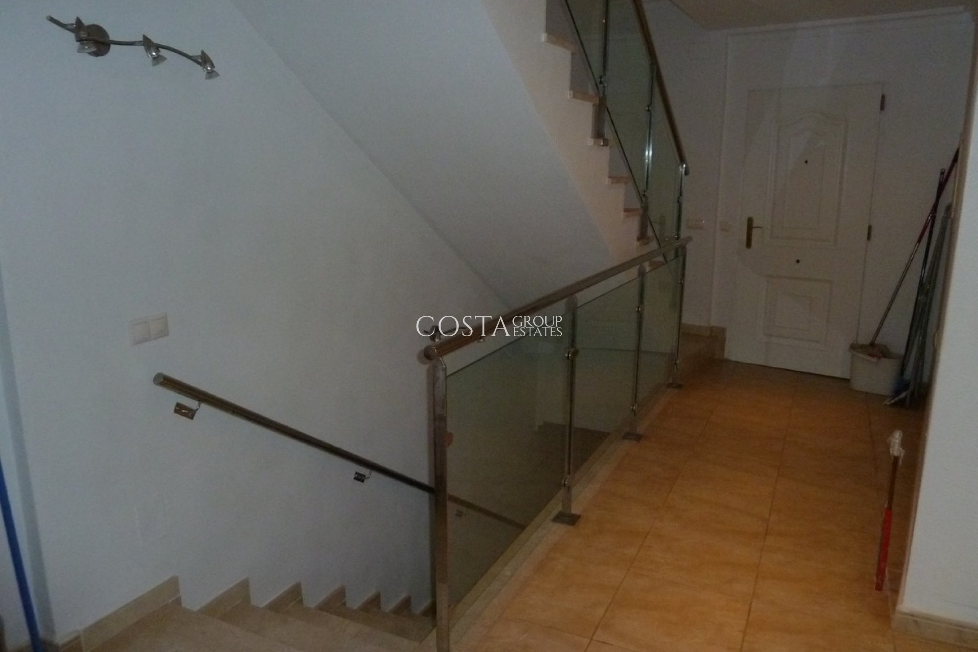 Herverkoop - Villa -
Rojales - Rojales Centro