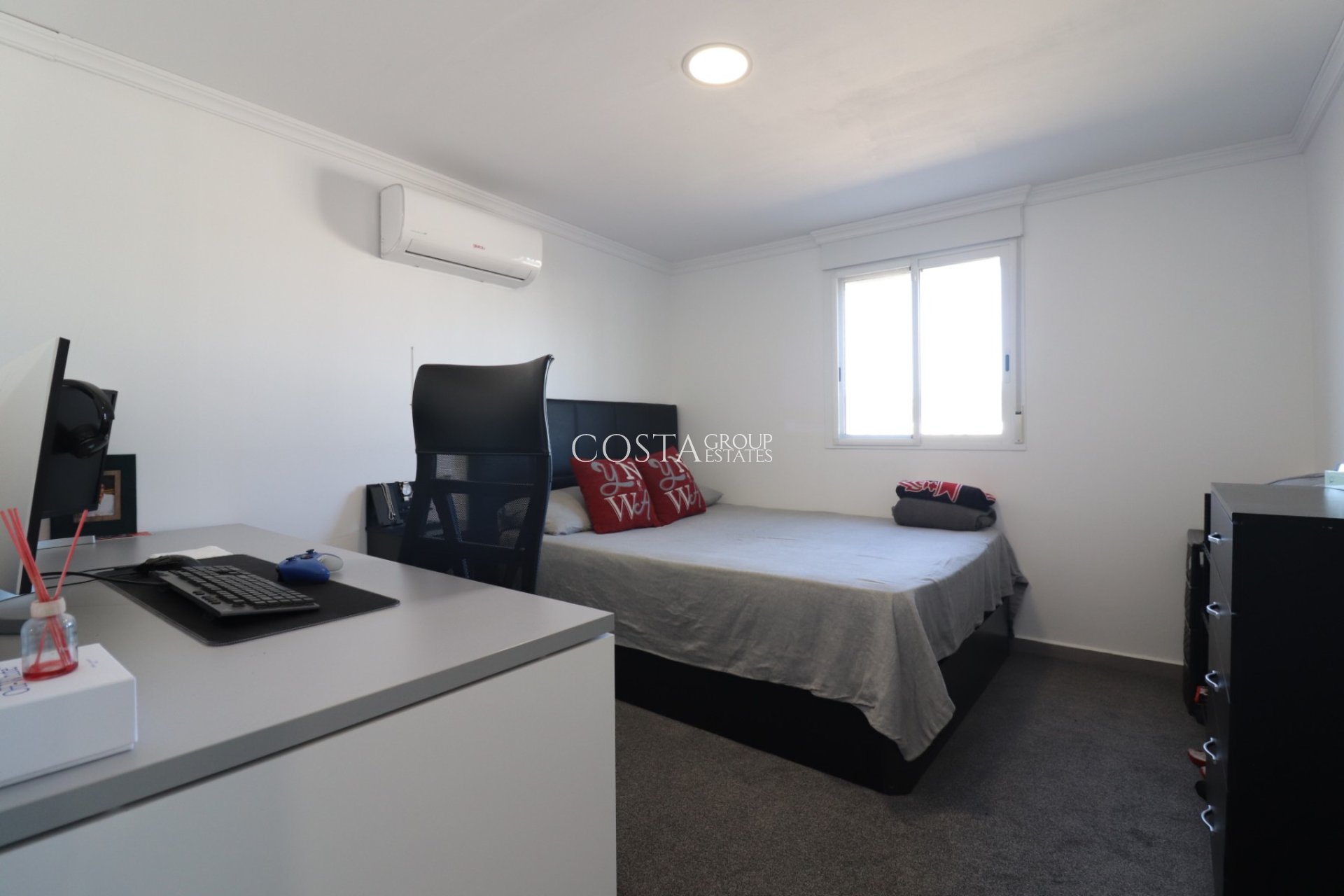 Herverkoop - Villa -
Rojales - Rojales - Country