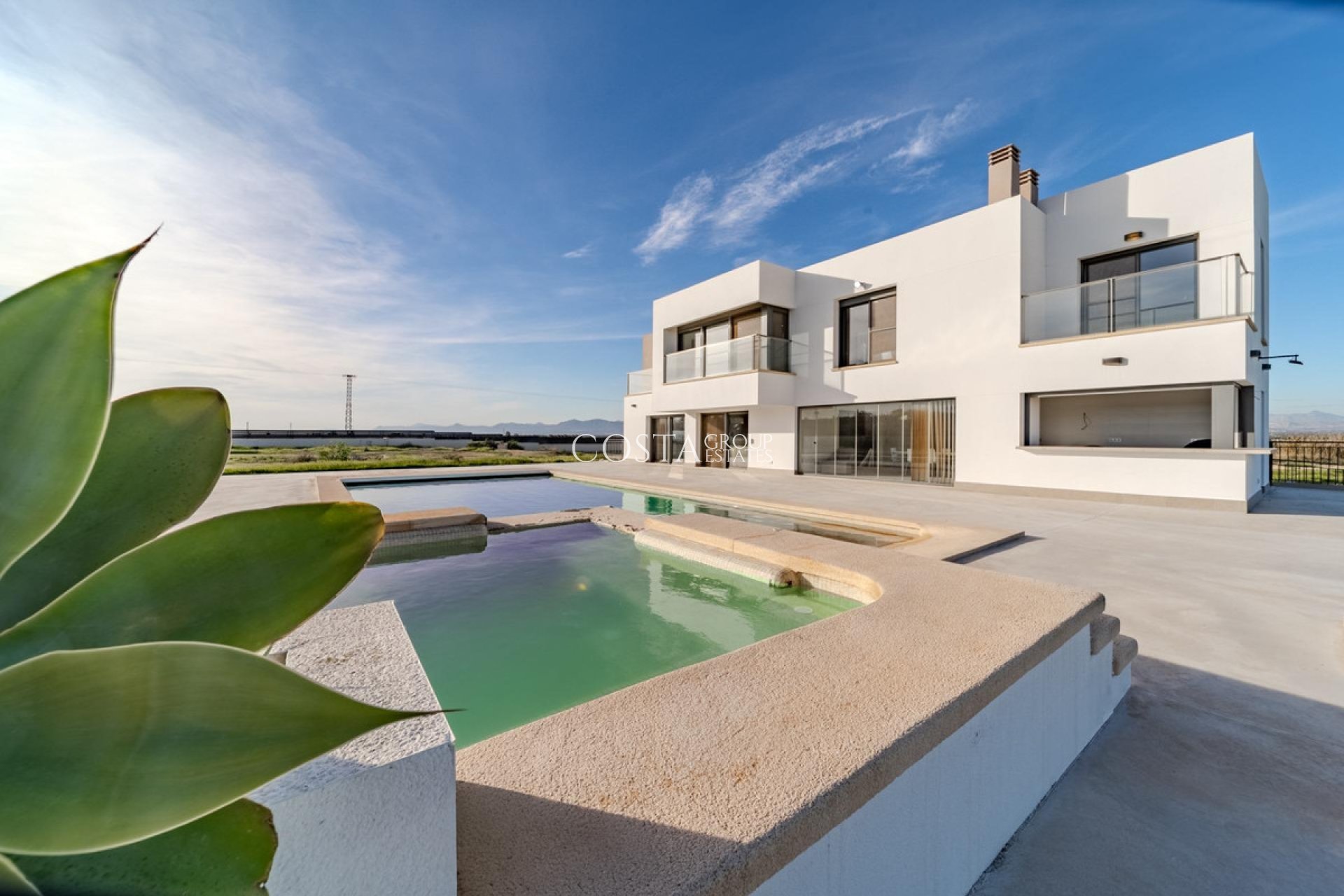 Herverkoop - Villa -
San Fulgencio - La Marina