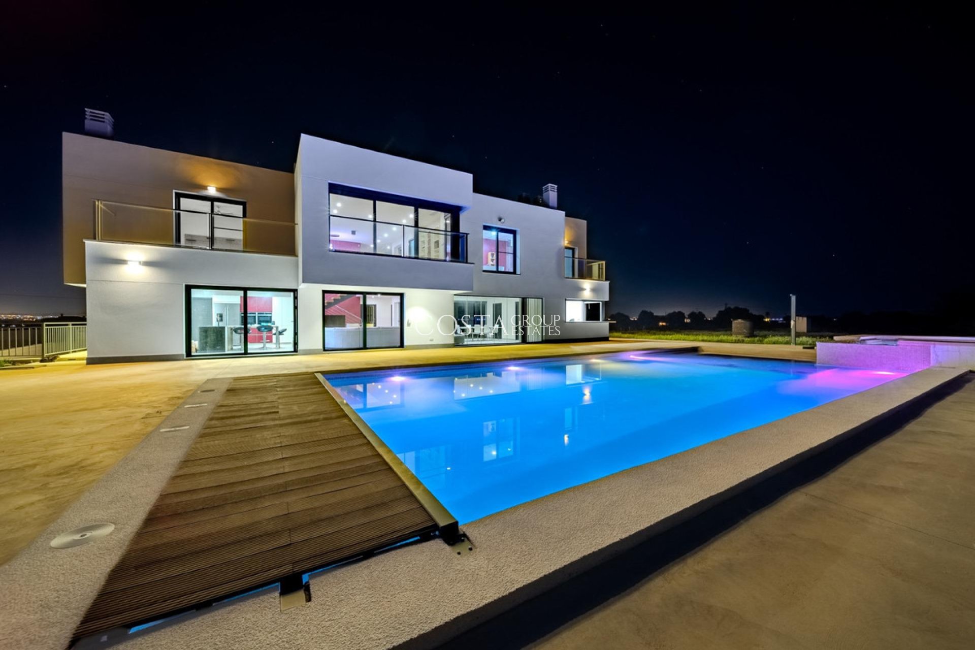 Herverkoop - Villa -
San Fulgencio - La Marina