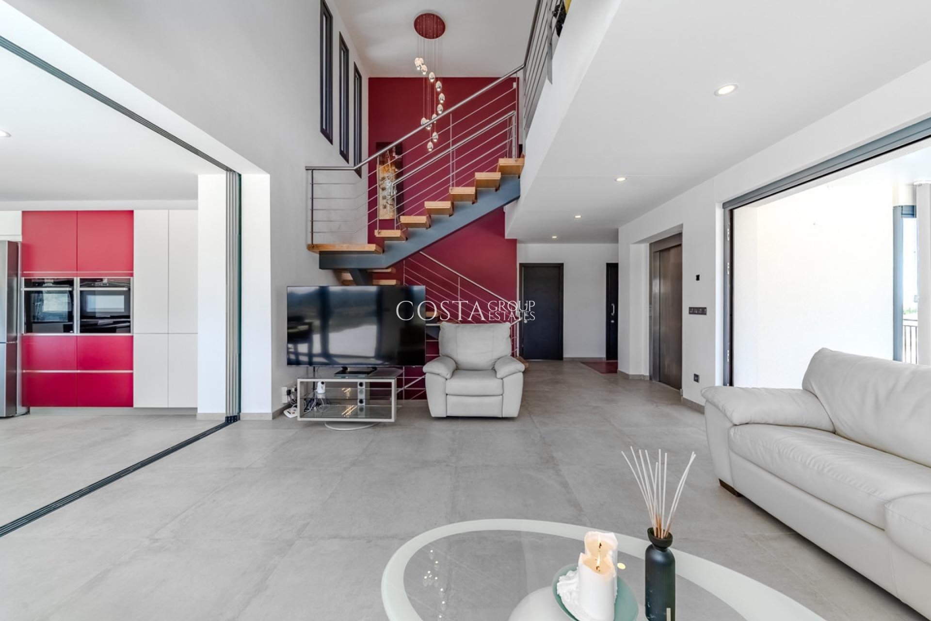 Herverkoop - Villa -
San Fulgencio - La Marina