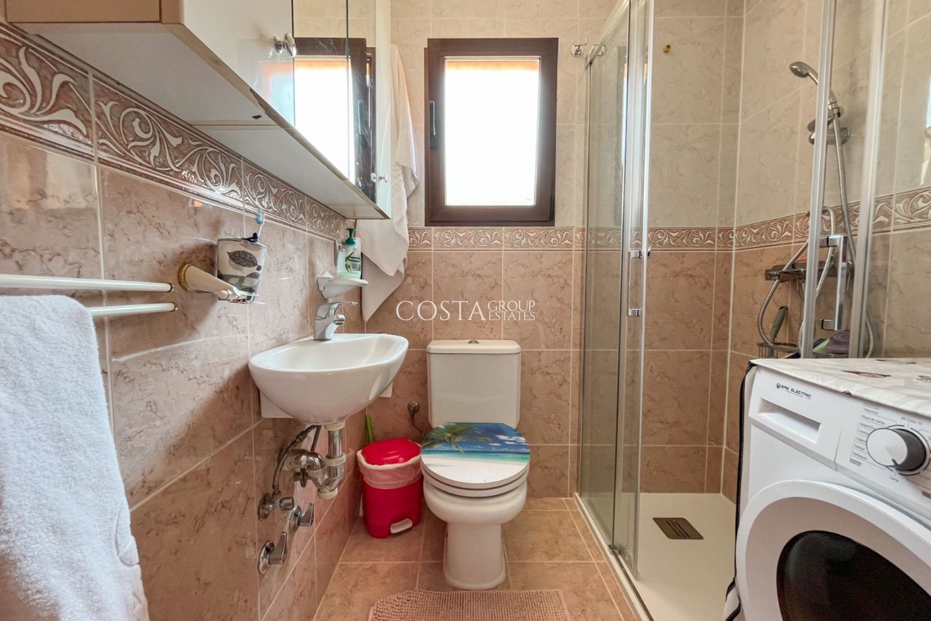 Herverkoop - Villa -
San Fulgencio - La Marina