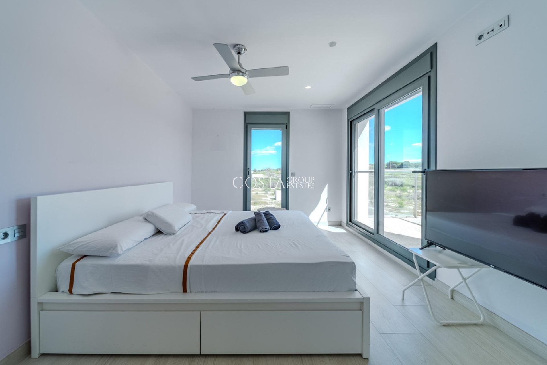 Herverkoop - Villa -
San Fulgencio - La Marina