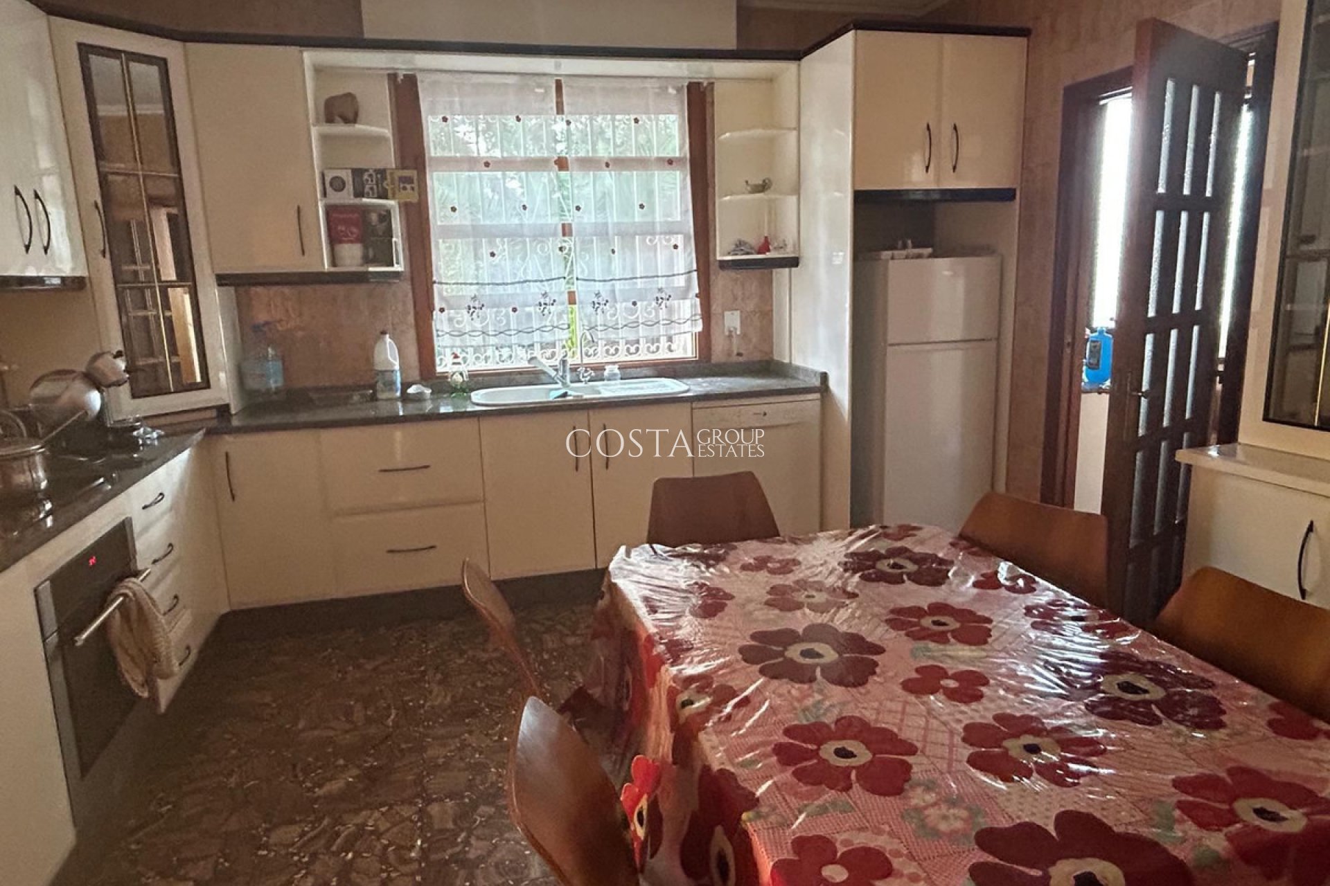 Herverkoop - Villa -
San Fulgencio - La Marina