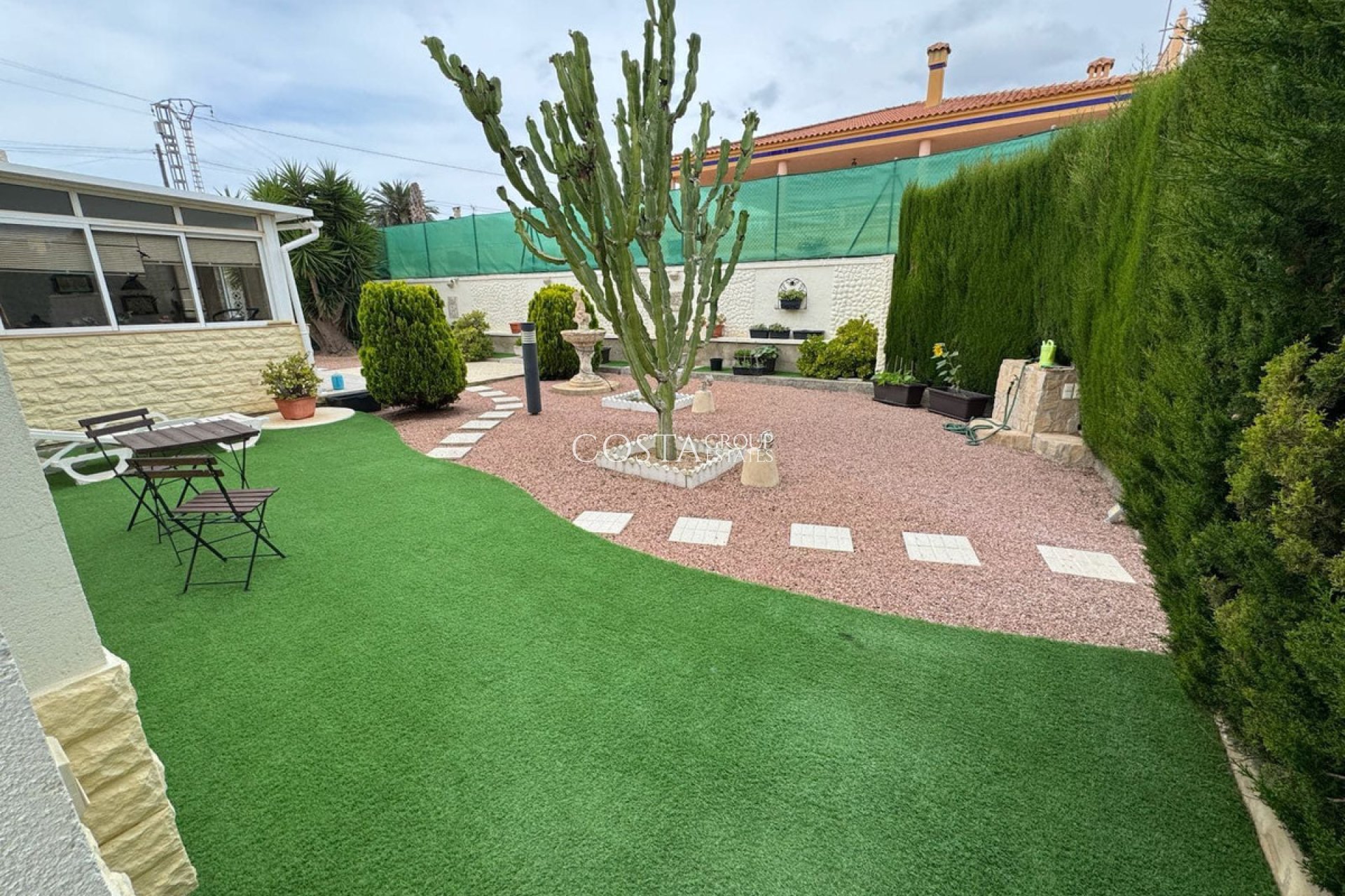 Herverkoop - Villa -
San Fulgencio - La Marina