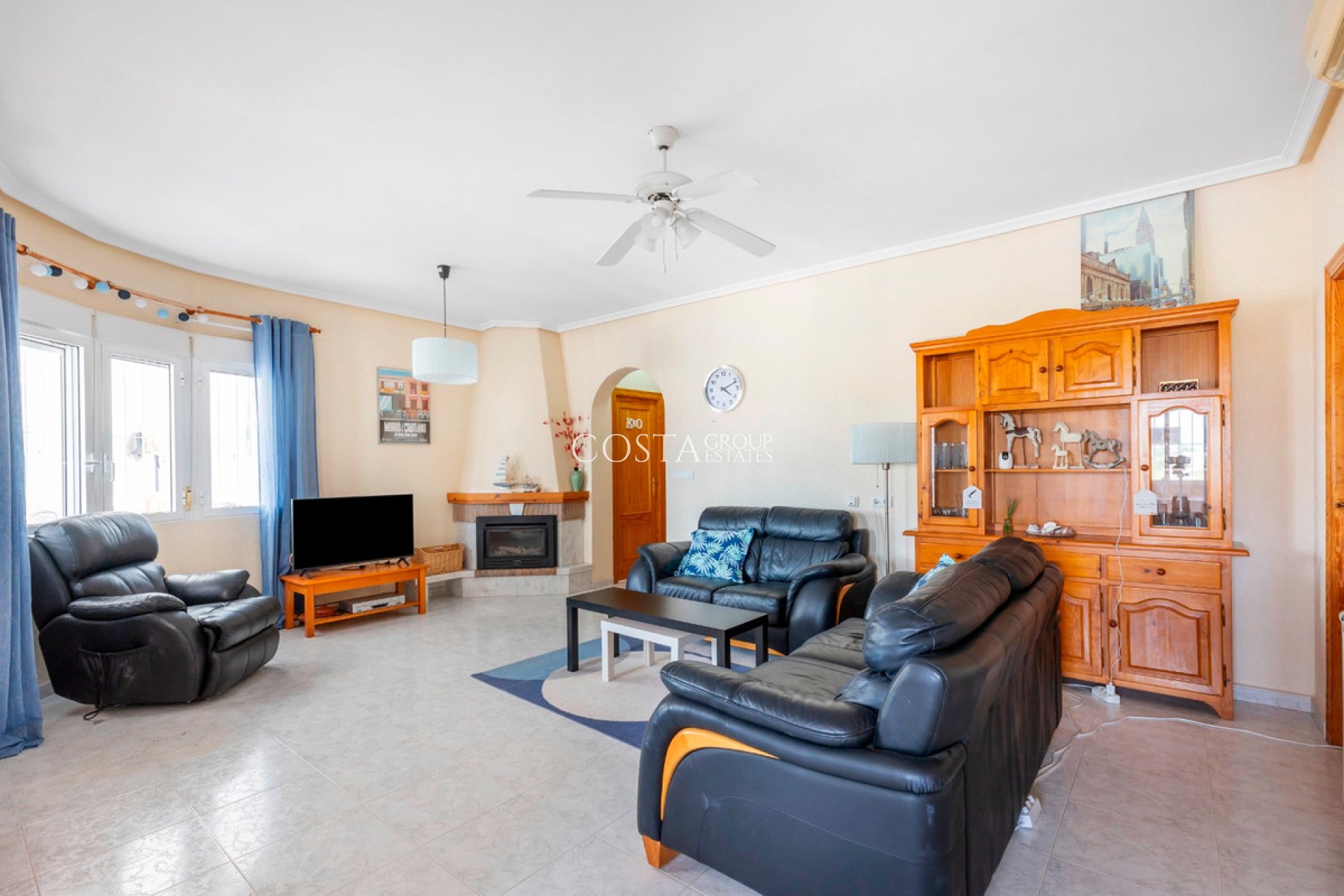 Herverkoop - Villa -
San Fulgencio - La Marina