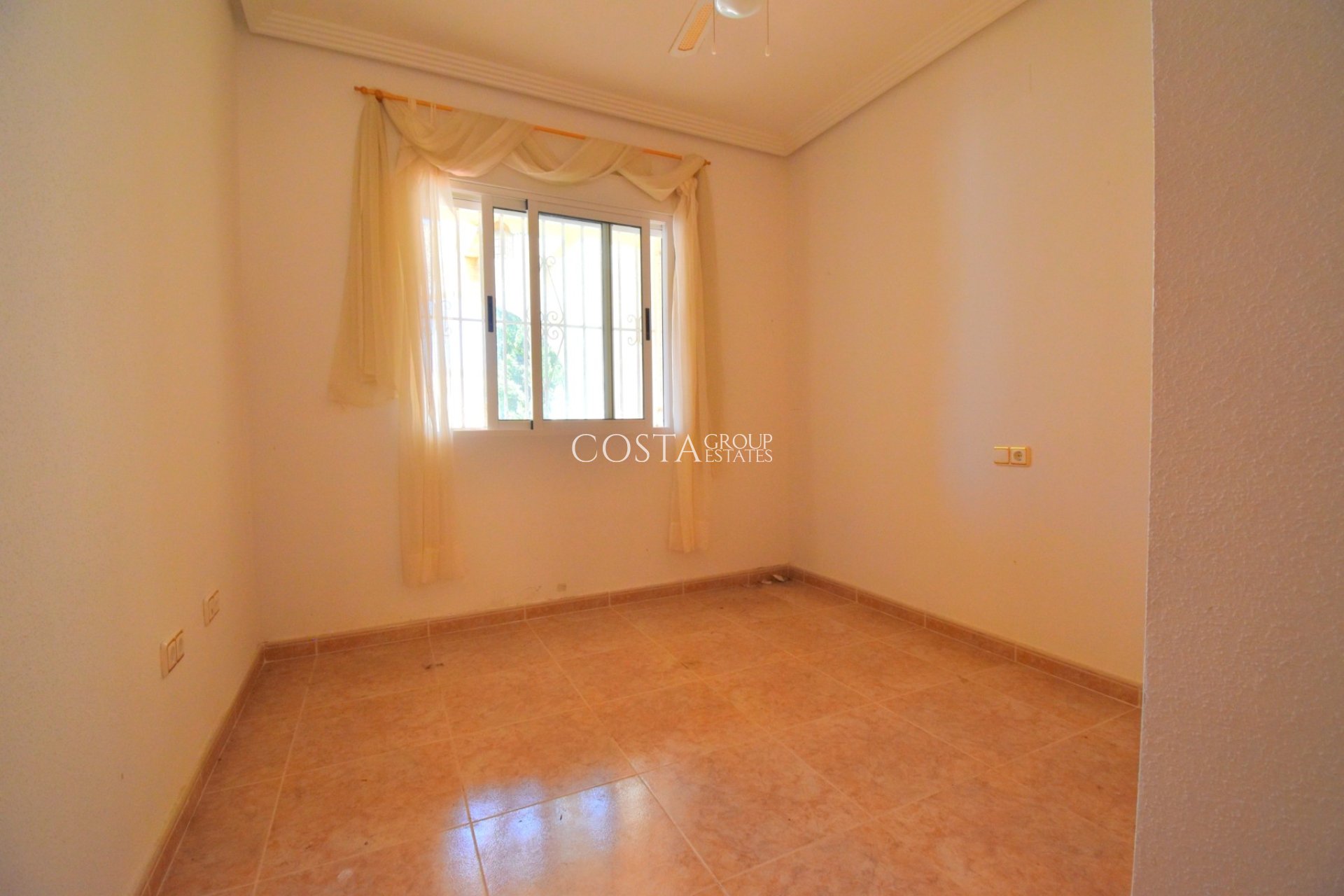 Herverkoop - Villa -
San Miguel de Salinas - Blue Lagoon