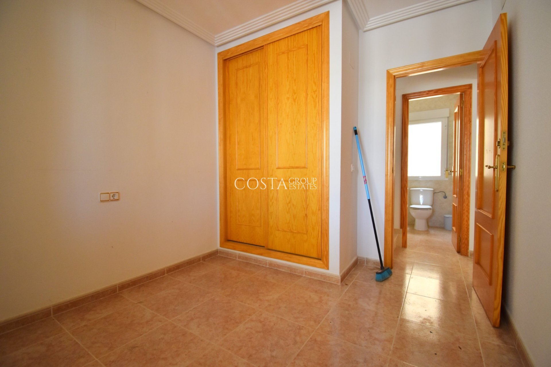 Herverkoop - Villa -
San Miguel de Salinas - Blue Lagoon