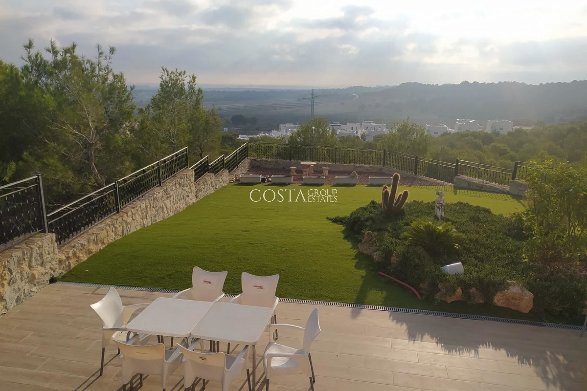 Herverkoop - Villa -
San Miguel de Salinas - San Miguel de Salinas Centro