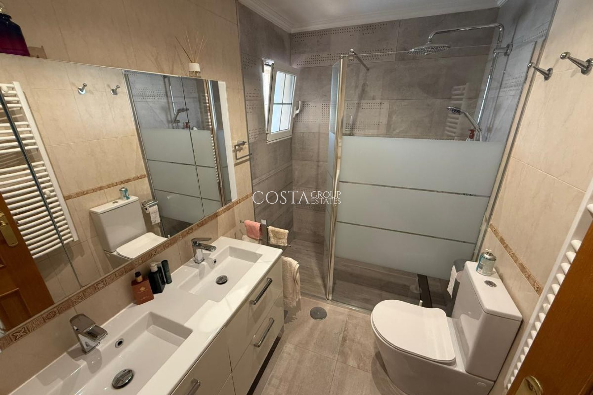 Herverkoop - Villa -
San Miguel de Salinas - San Miguel de Salinas Centro