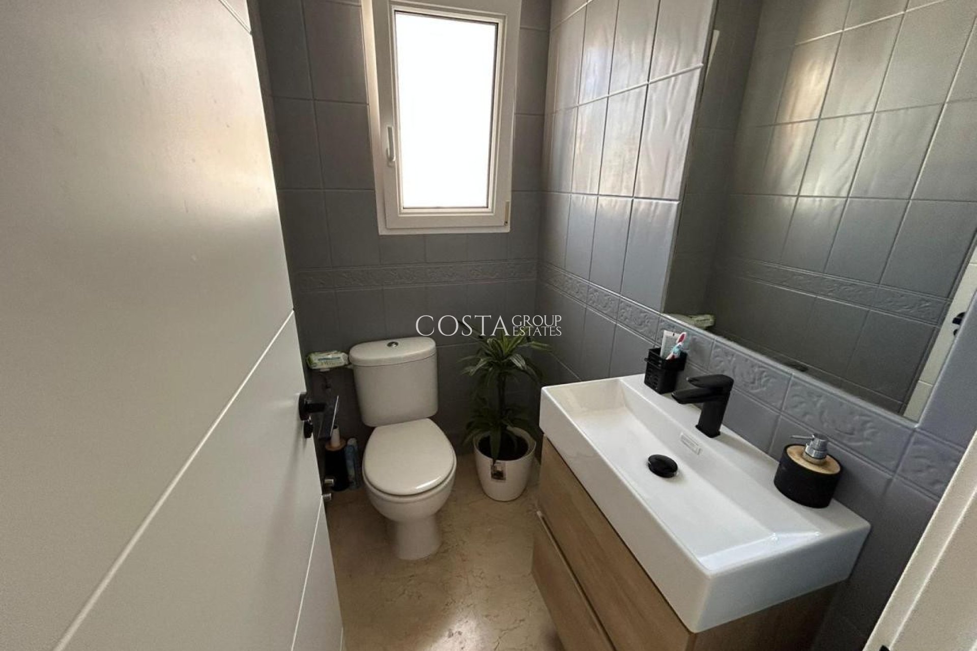 Herverkoop - Villa -
San Miguel de Salinas - San Miguel de Salinas Centro