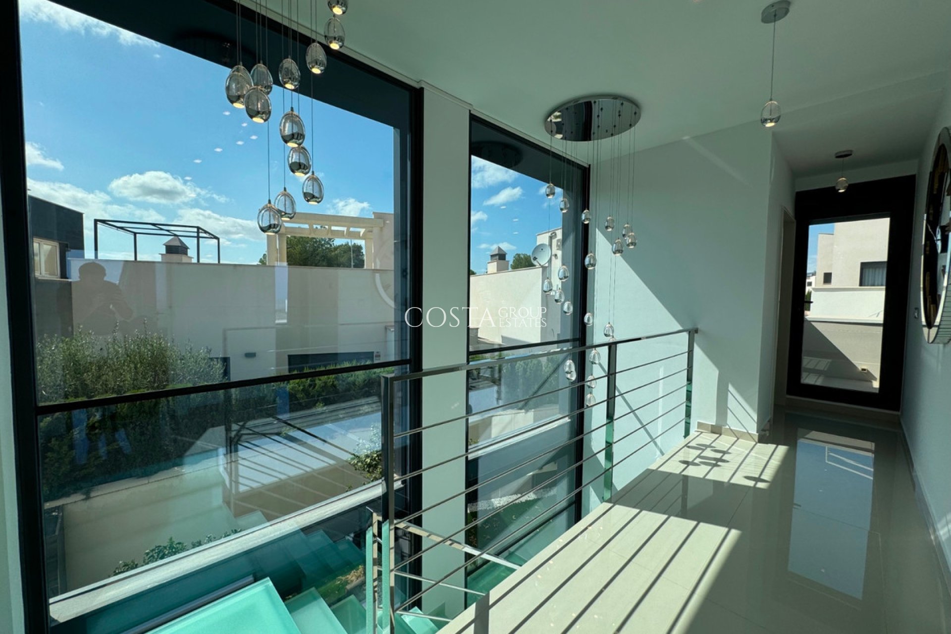 Herverkoop - Villa -
San Miguel de Salinas - San Miguel de Salinas Centro