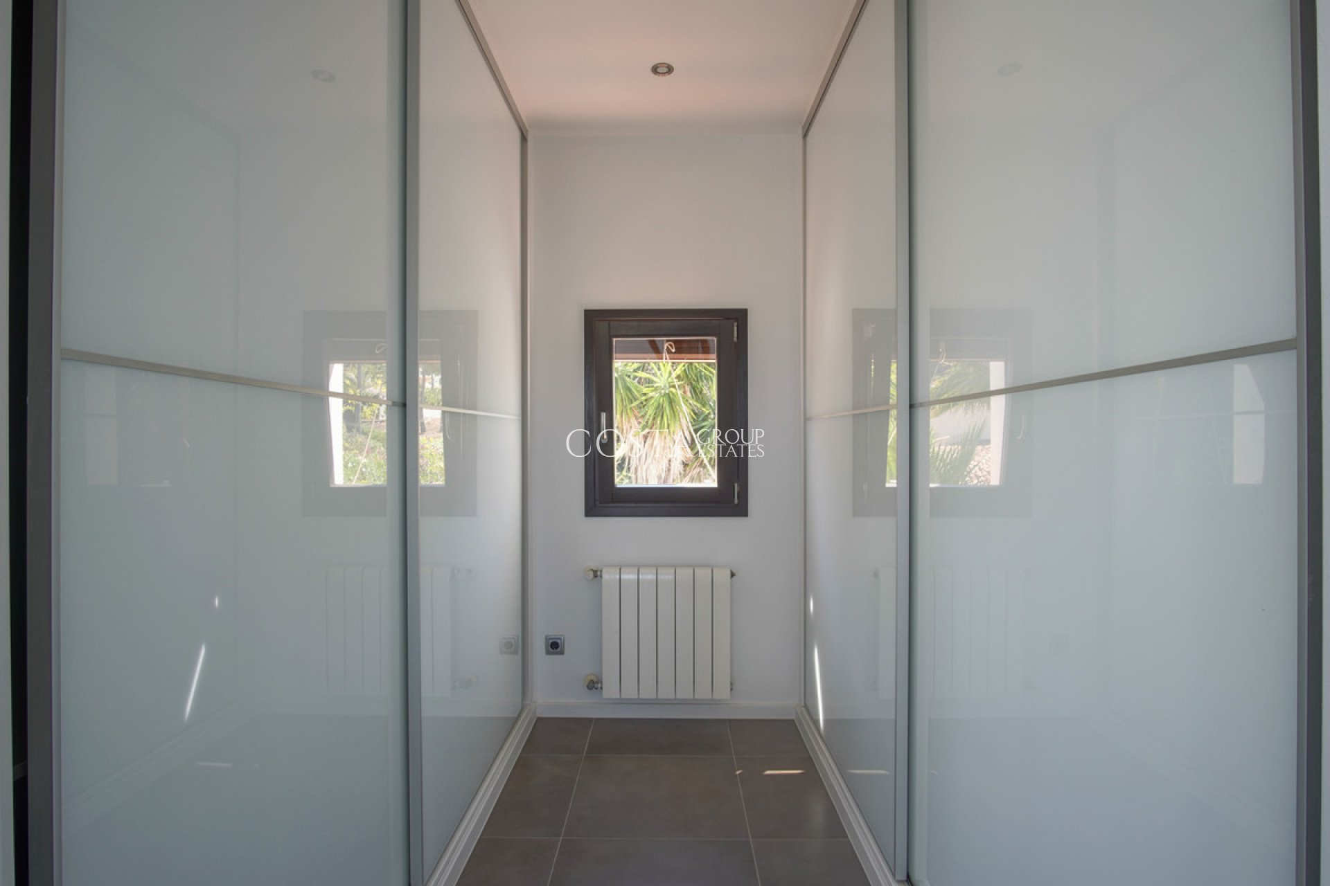 Herverkoop - Villa -
Teulada - Moraira