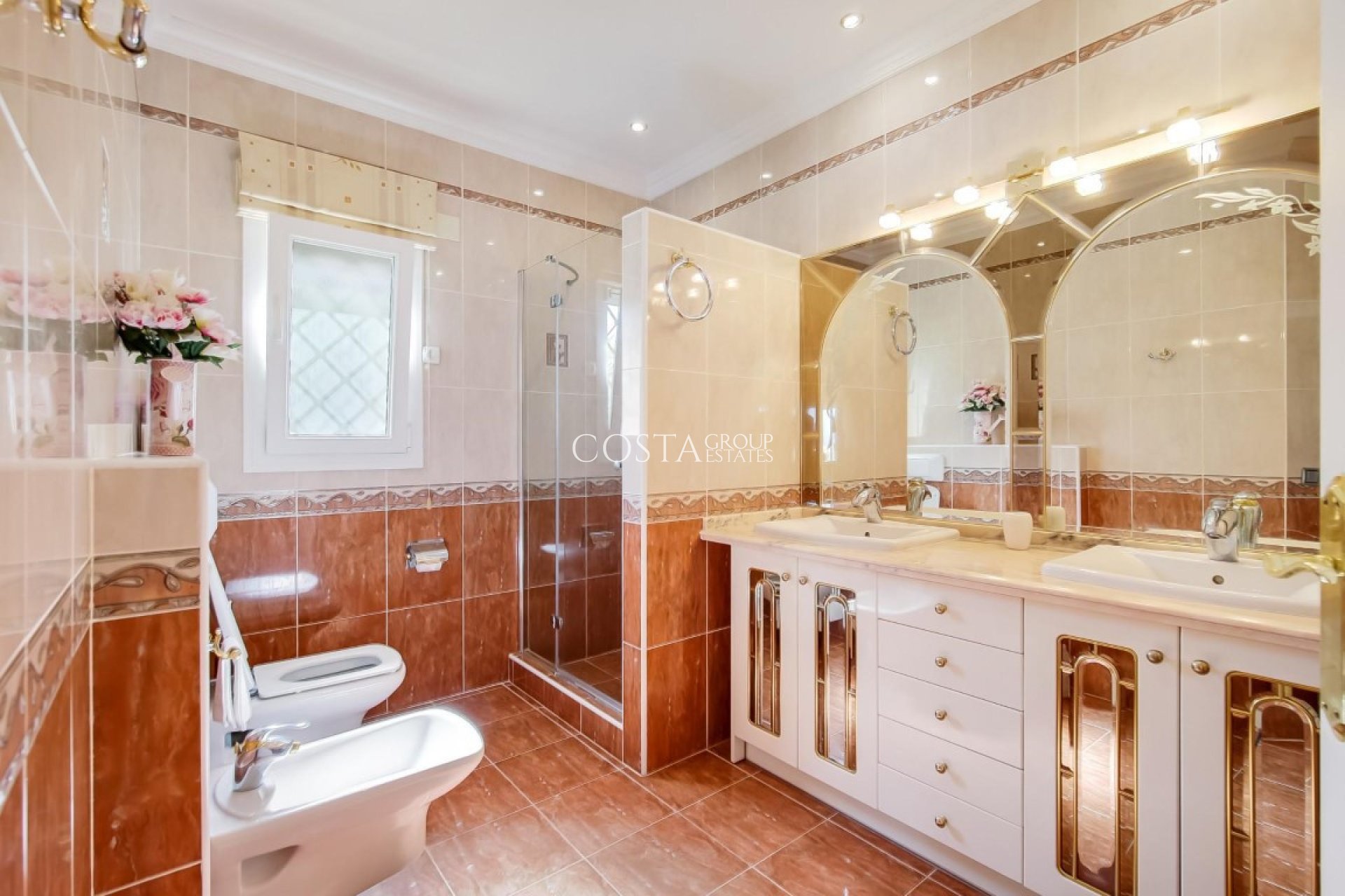Herverkoop - Villa -
Teulada - Moraira