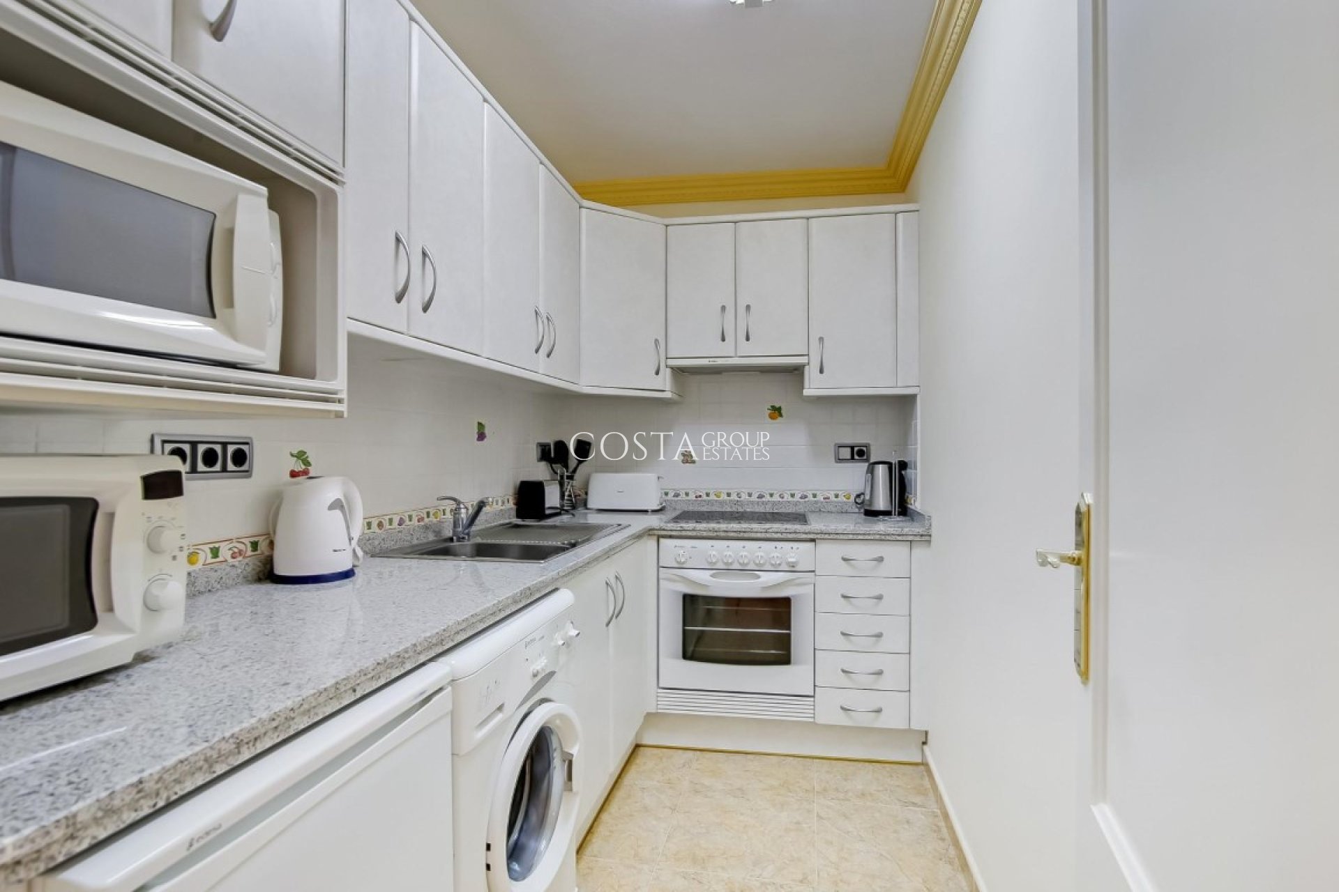 Herverkoop - Villa -
Teulada - Moraira