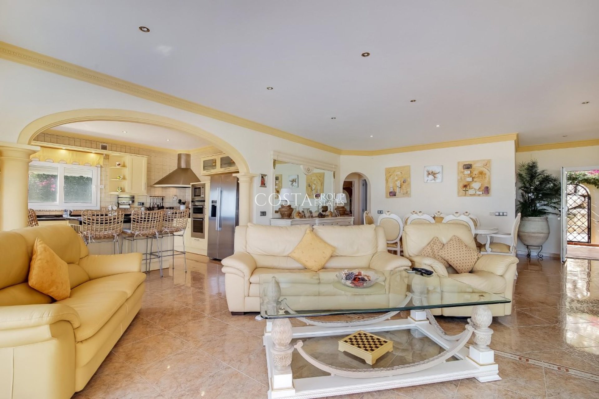 Herverkoop - Villa -
Teulada - Moraira