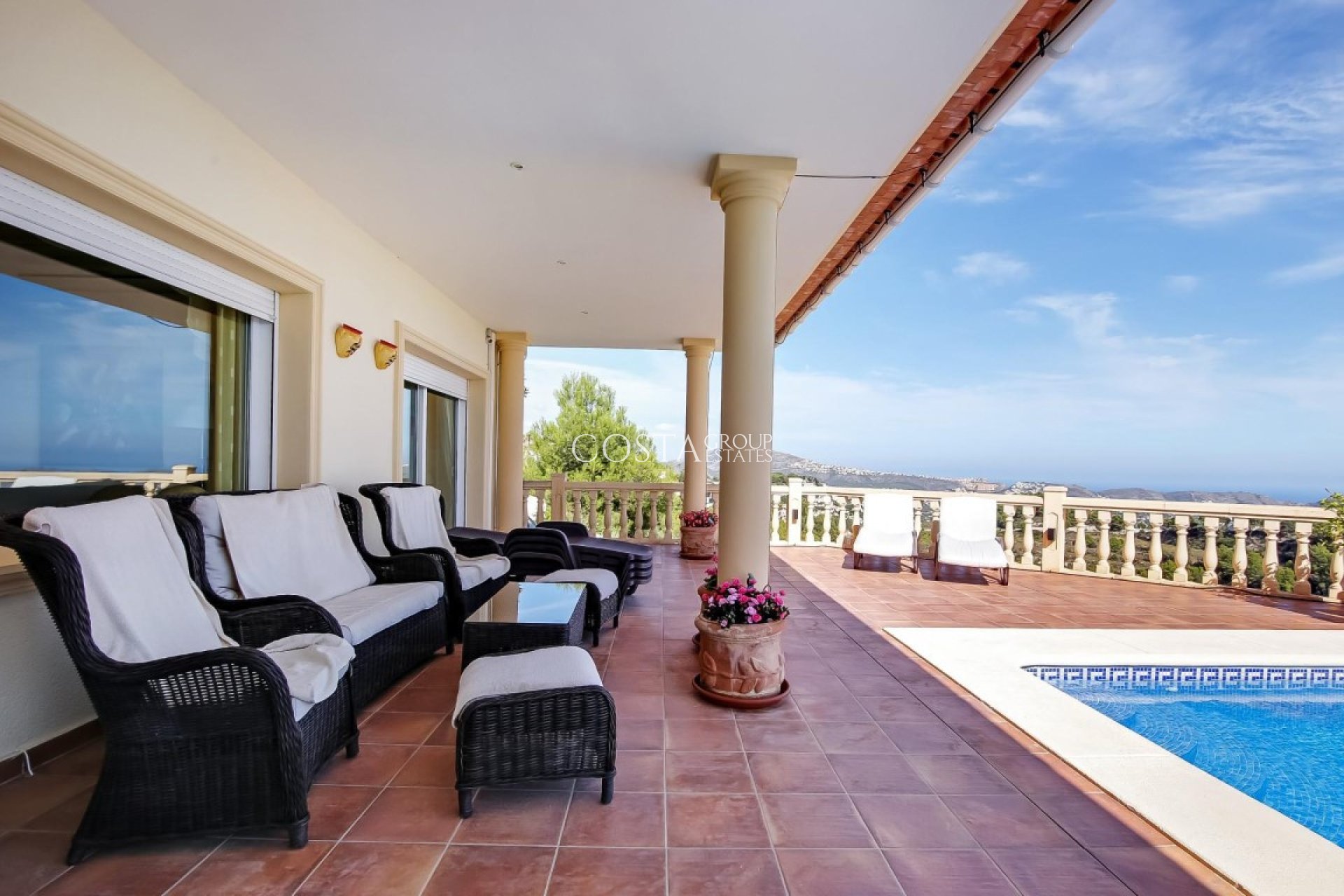 Herverkoop - Villa -
Teulada - Moraira