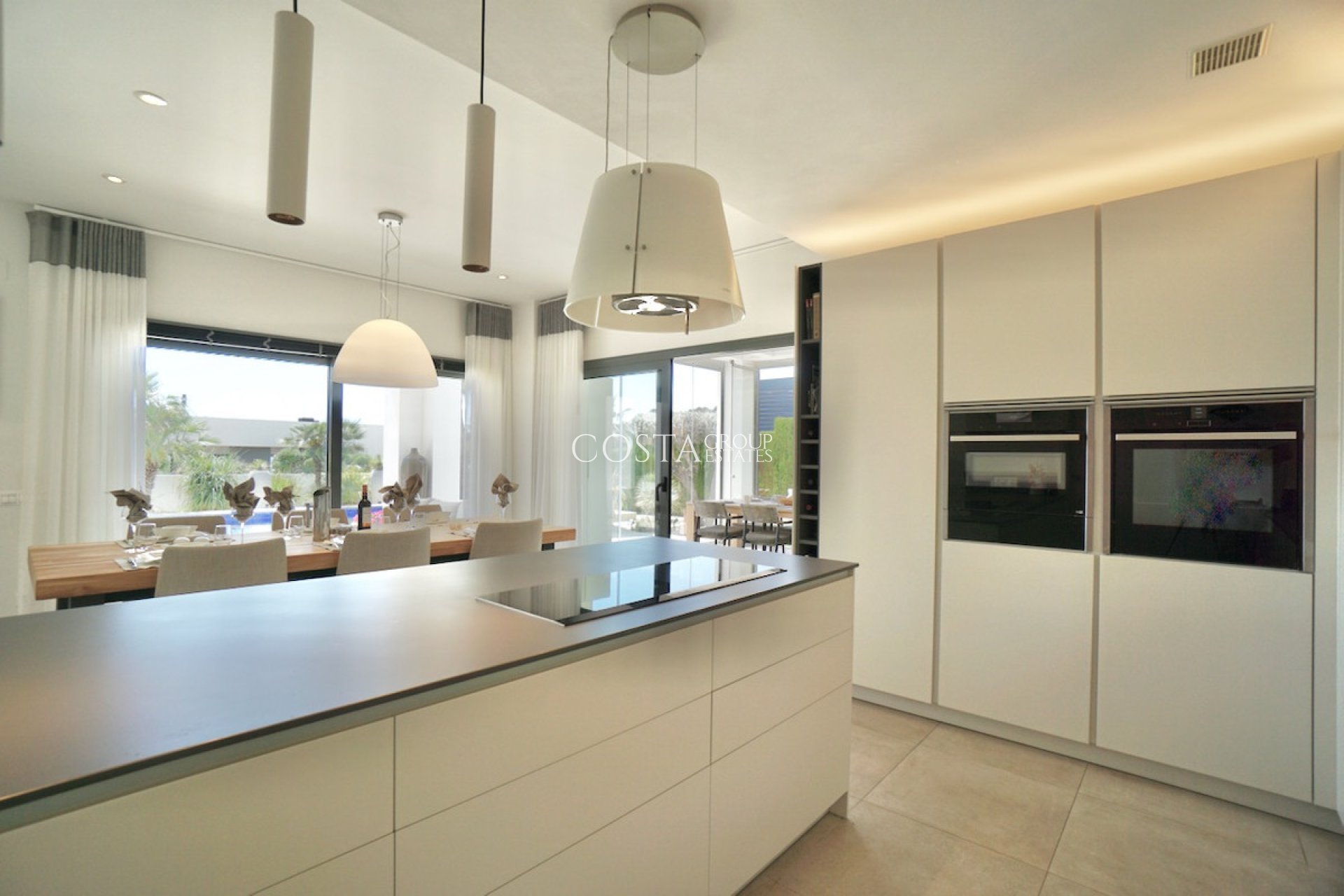 Herverkoop - Villa -
Teulada - Moraira