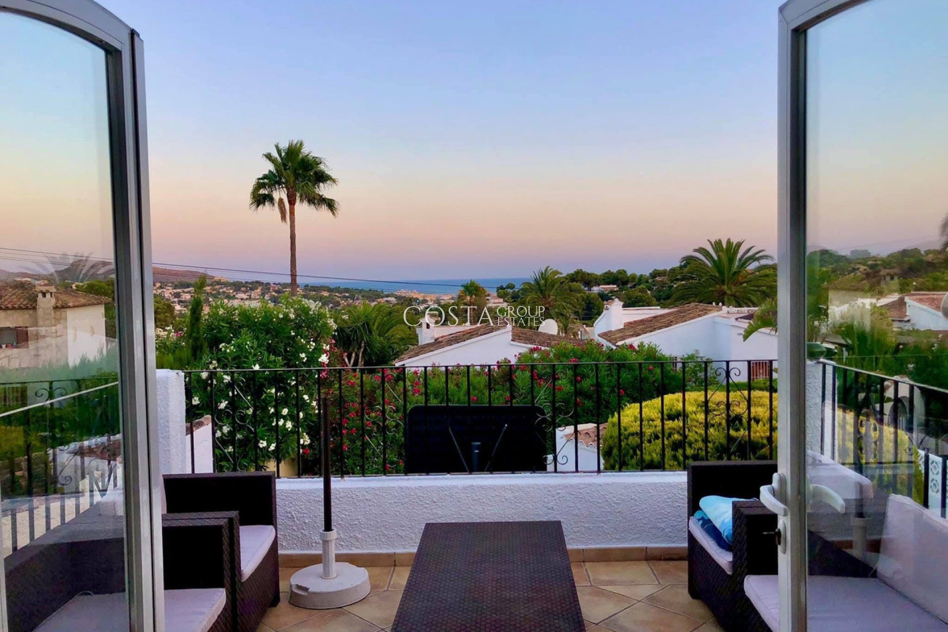 Herverkoop - Villa -
Teulada - Moraira