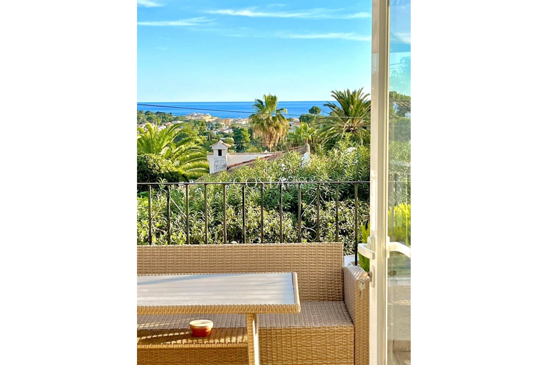 Herverkoop - Villa -
Teulada - Moraira
