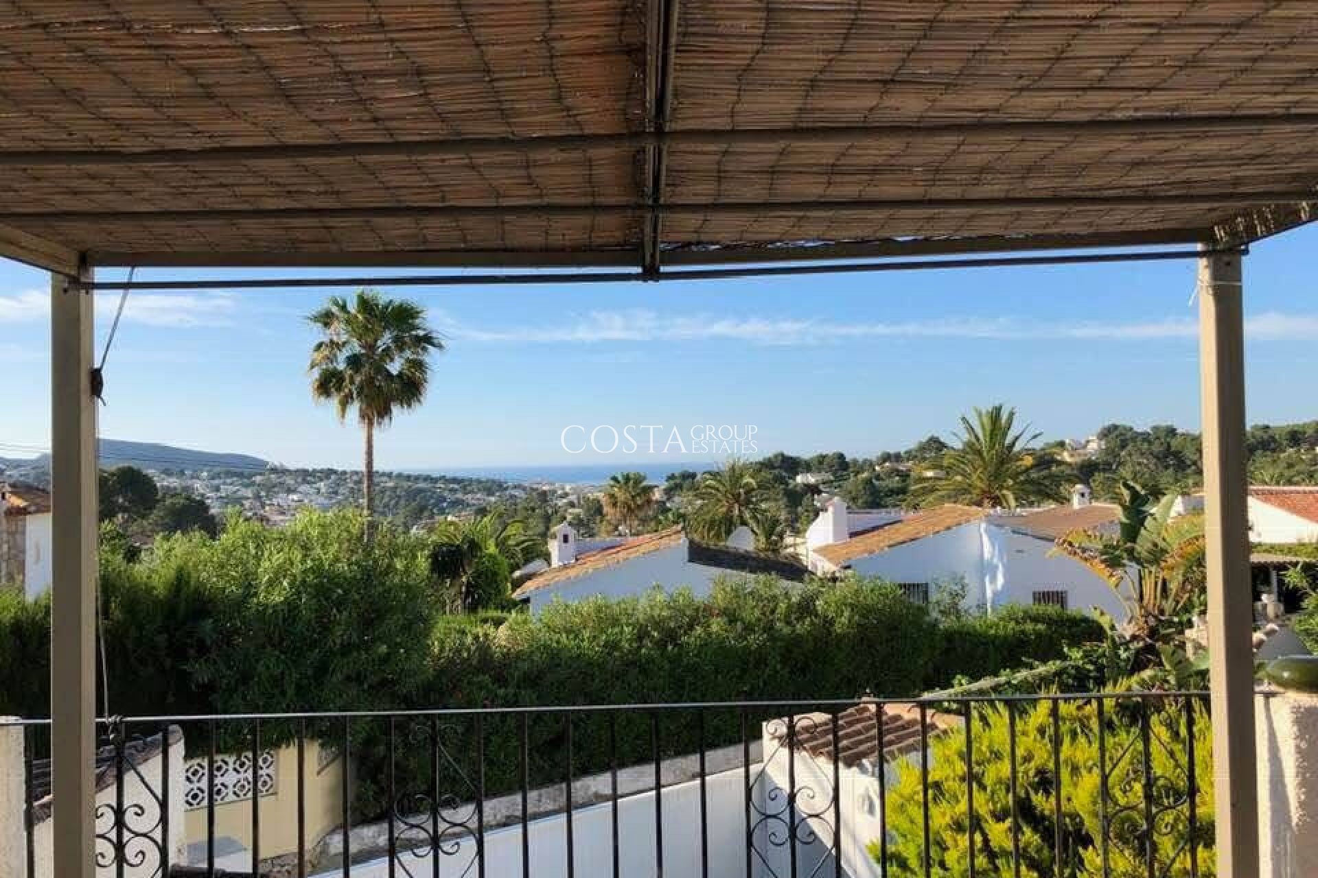 Herverkoop - Villa -
Teulada - Moraira