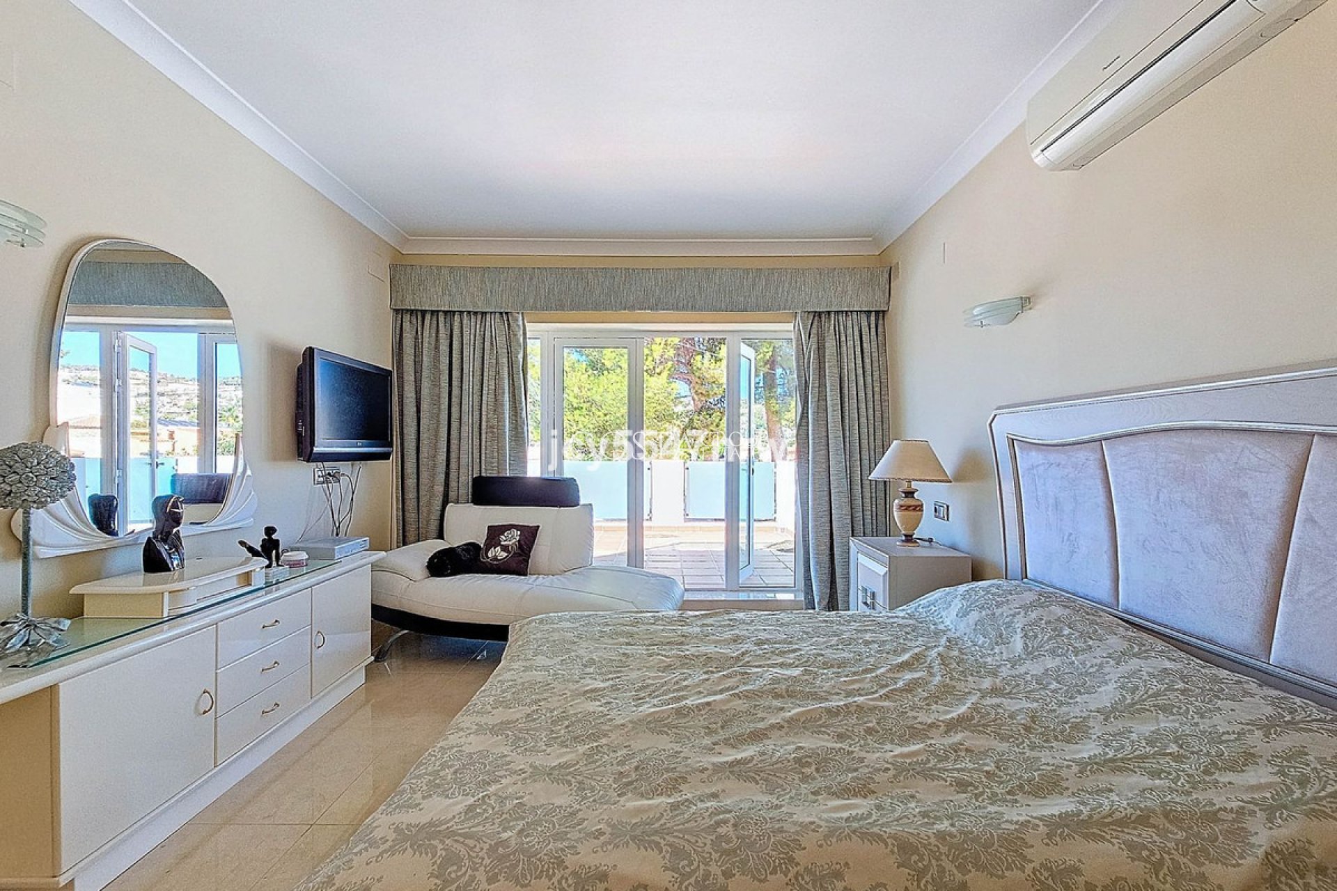 Herverkoop - Villa -
Teulada - Moraira